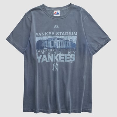 New York Yankees Majestic 2010s T-shirt - Blue - XS by Fanatics Real Vintage