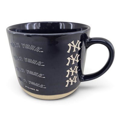 New York Yankees Pegasus 17oz. Tonal Logo Sand Blasted Mug