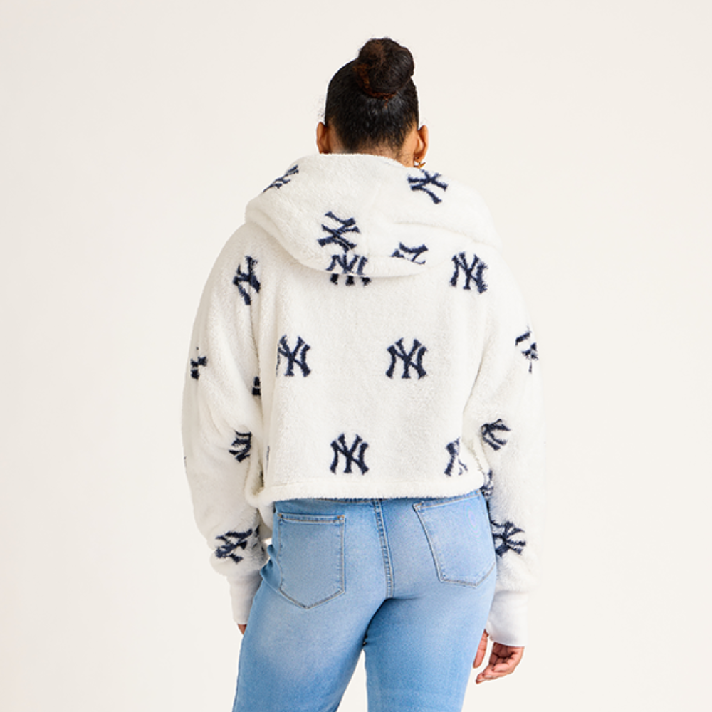 Veste Sherpa courte légère pour femme de Jill Martin, blanche
