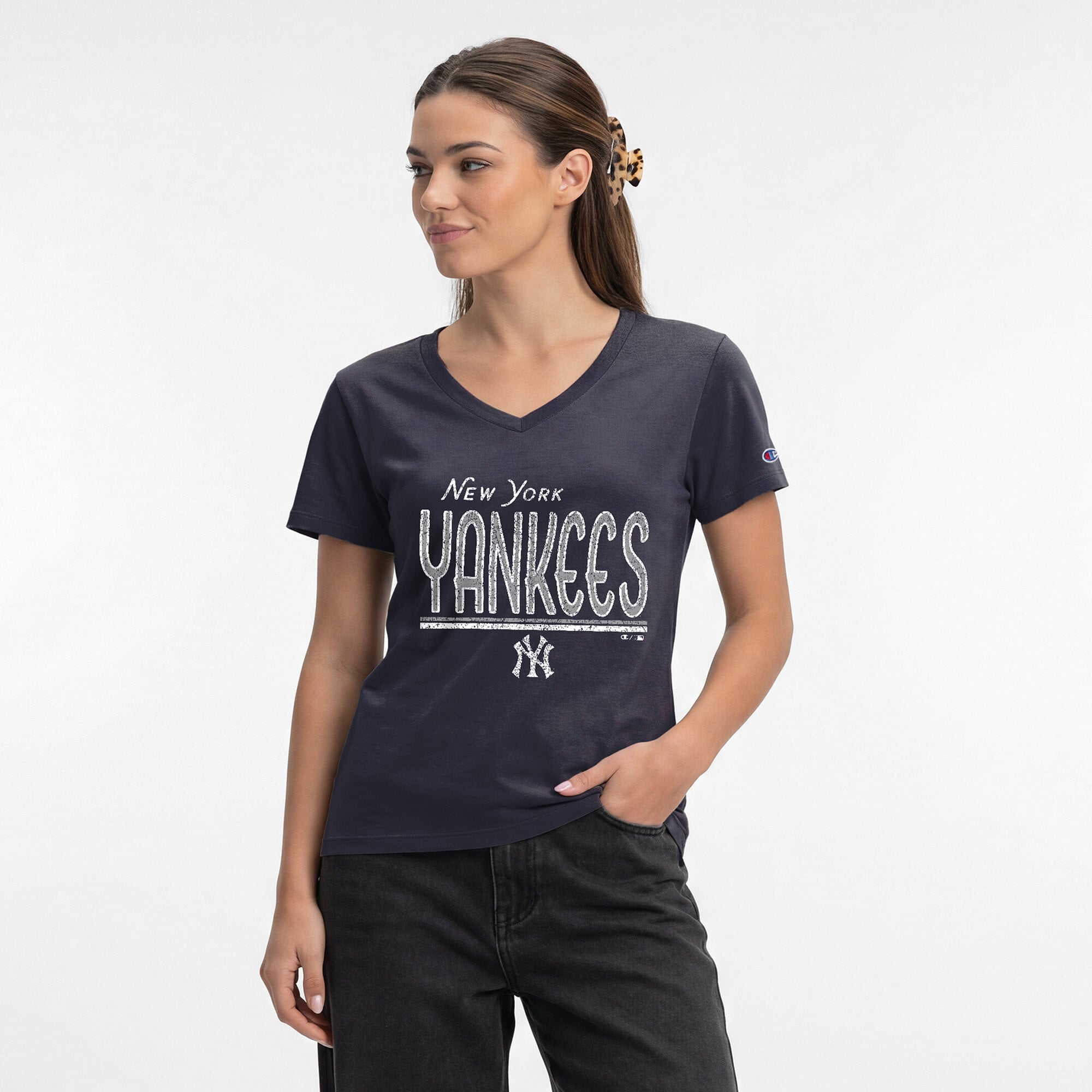 T-shirt à col en V Champion bleu marine pour femmes, New York Yankees Core