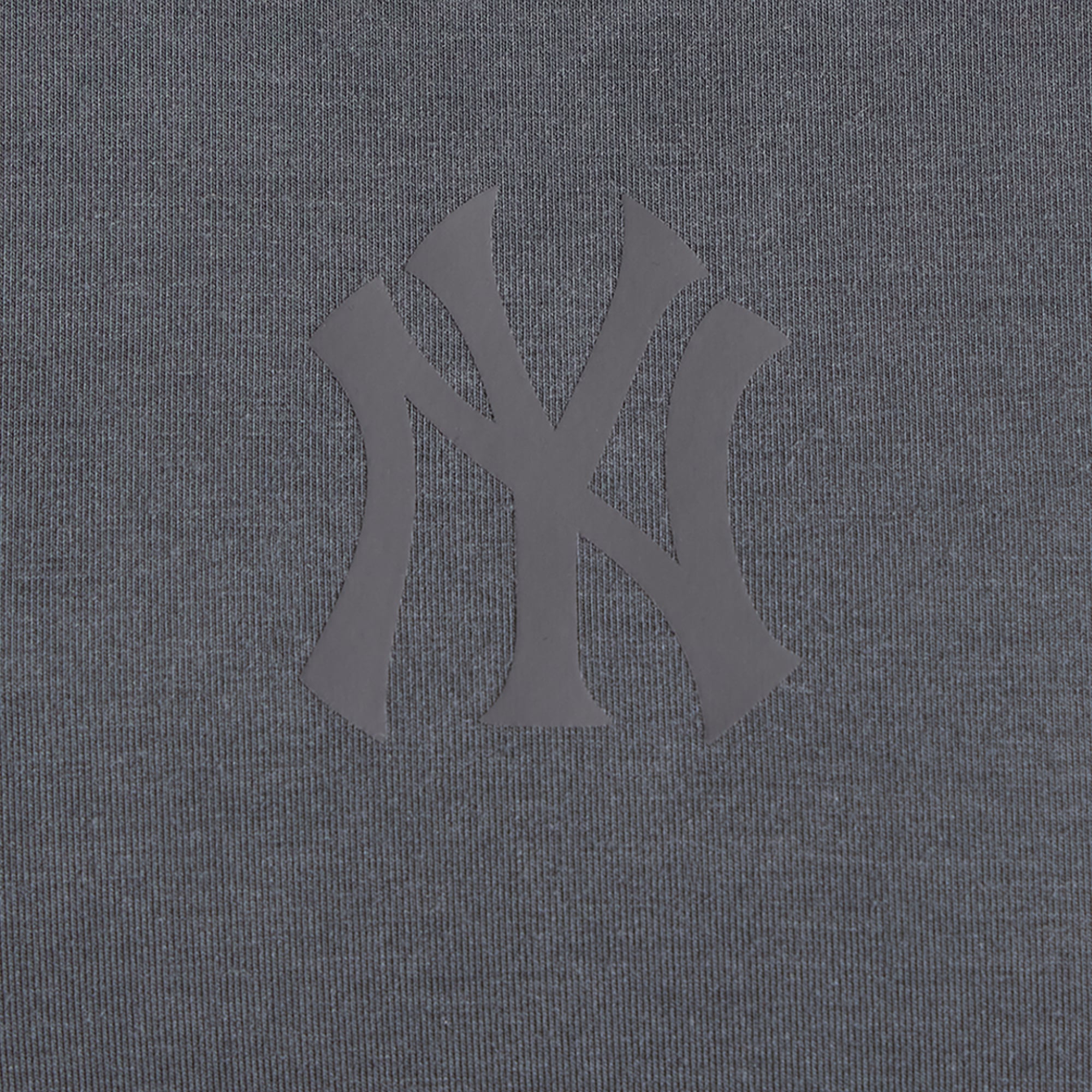 Women's lululemon Graphite Grey New York Yankees Easy Set Relaxed Fit Long Sleeve T-Shirt