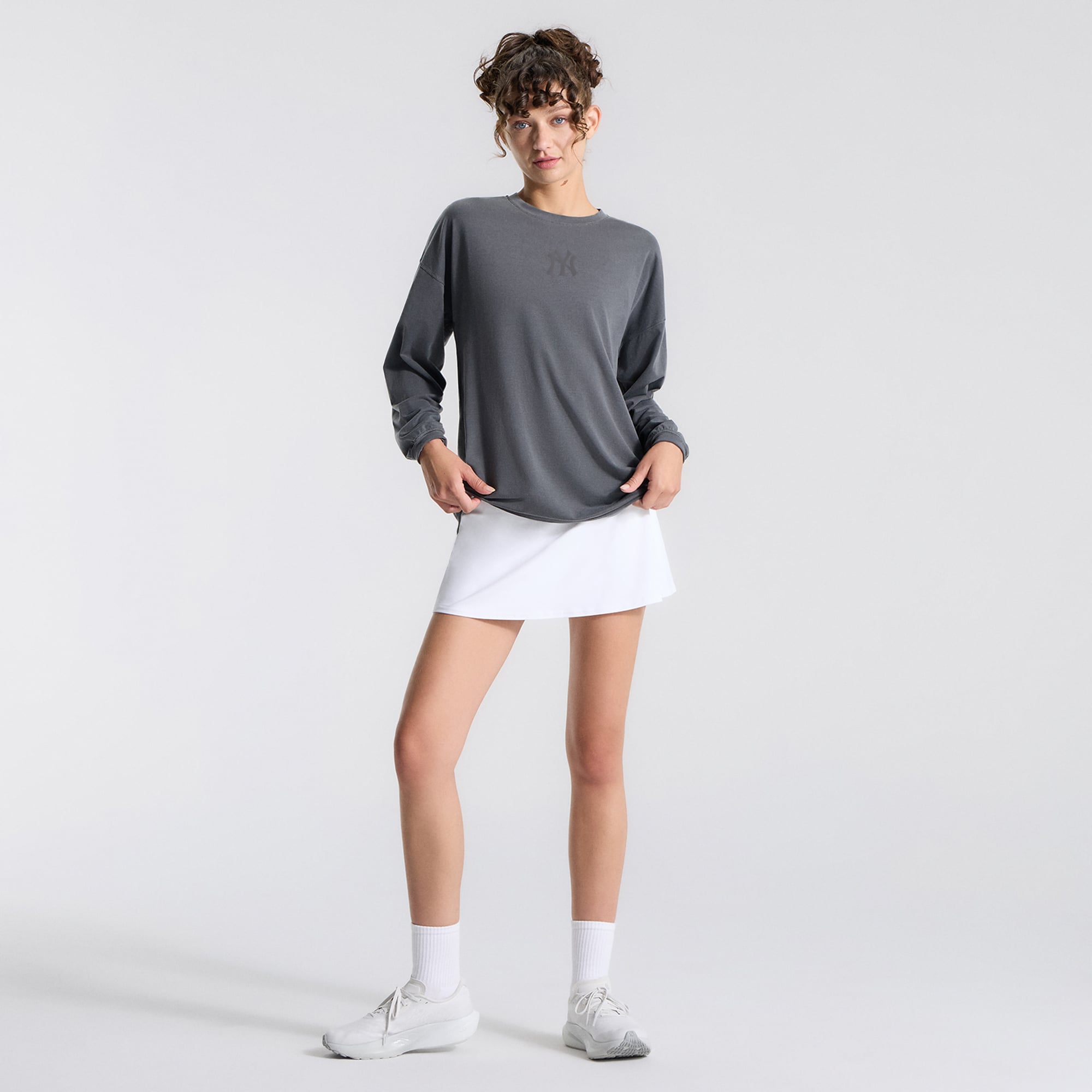 Women's lululemon Graphite Grey New York Yankees Easy Set Relaxed Fit Long Sleeve T-Shirt