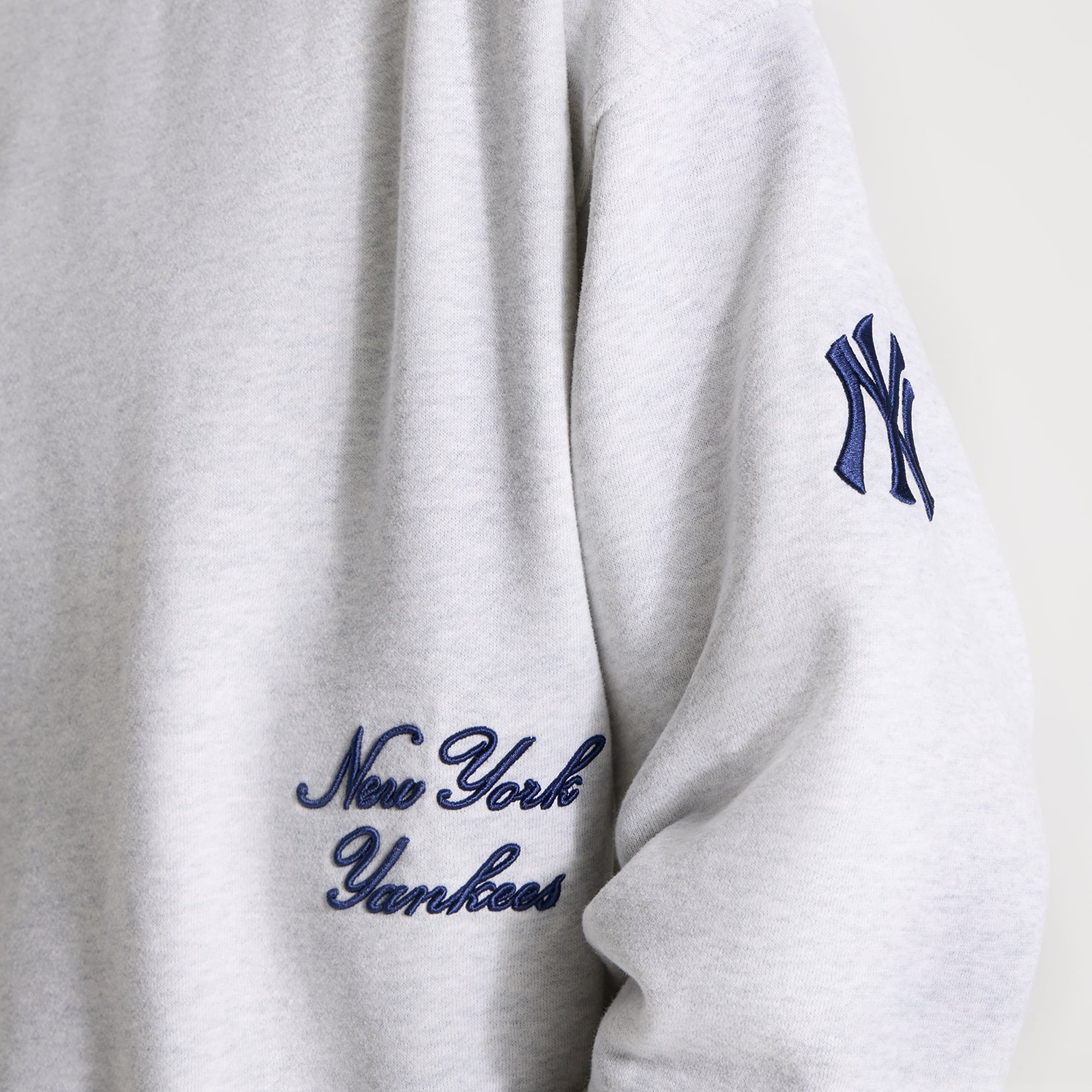 Sweat-shirt oversize à col rond True Navy Steady State des Yankees de New York lululemon pour femmes