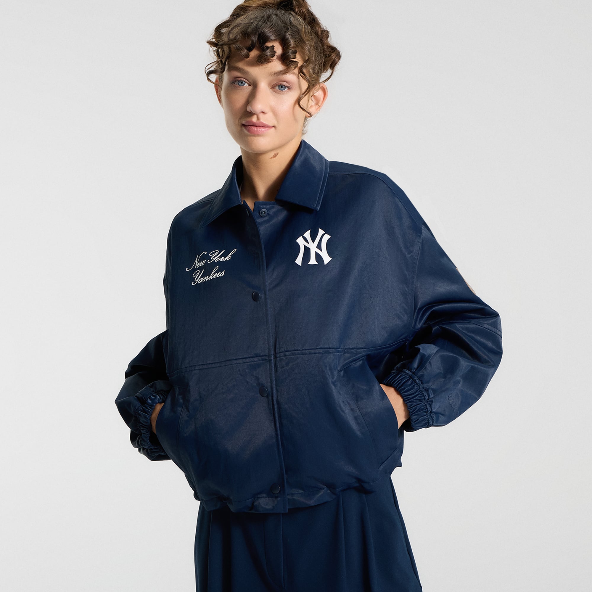Women's lululemon True Navy New York Yankees Coaches Jacket