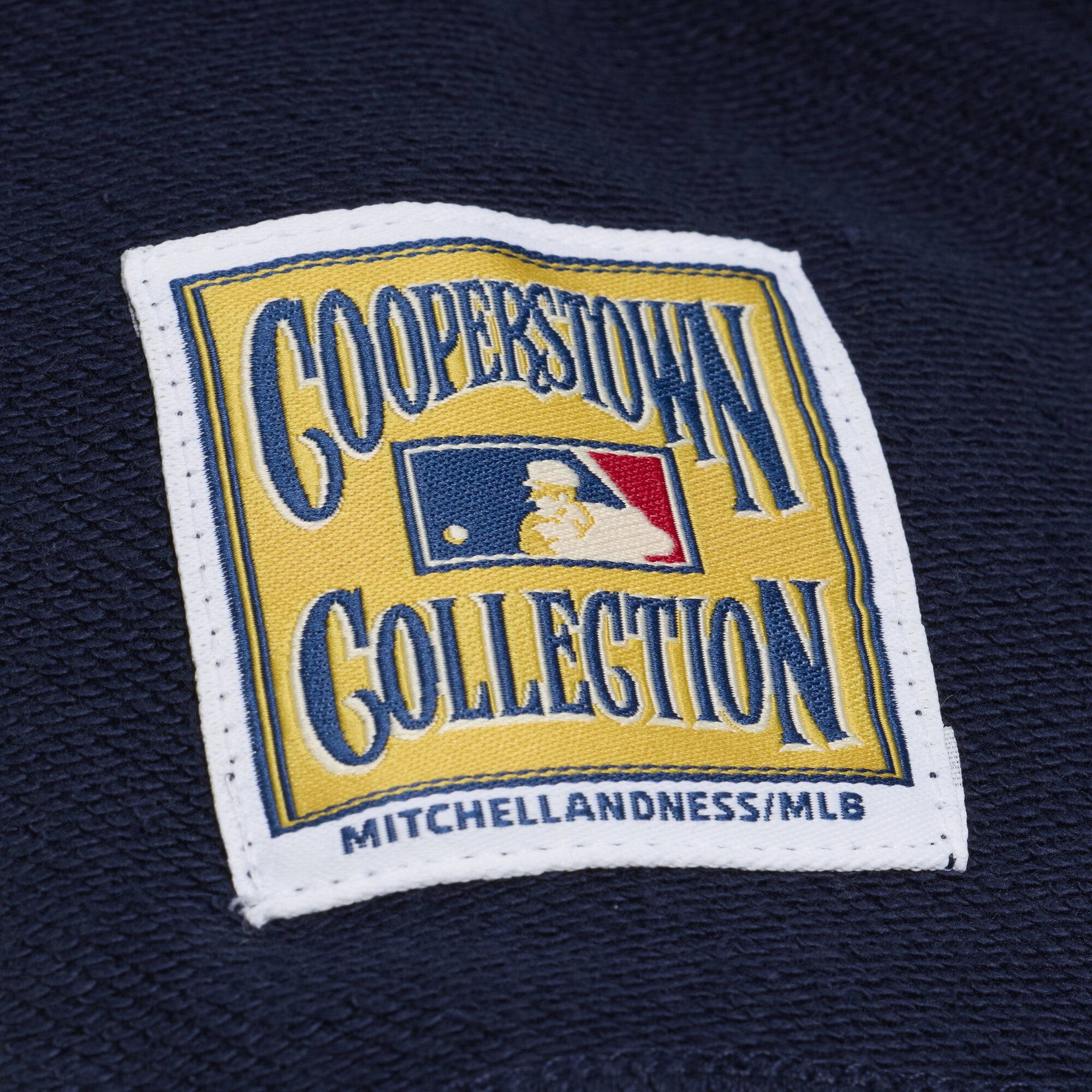 Sweat à capuche Mitchell & Ness bleu marine pour femme, collection Cooperstown des Yankees de New York, style rétro Roots