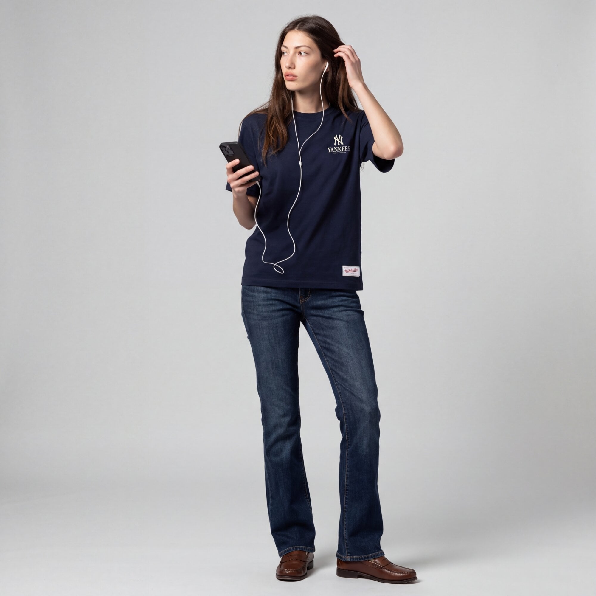 T-shirt Mitchell & Ness pour femme, bleu marine, New York Yankees Core Essentials, micro-logo