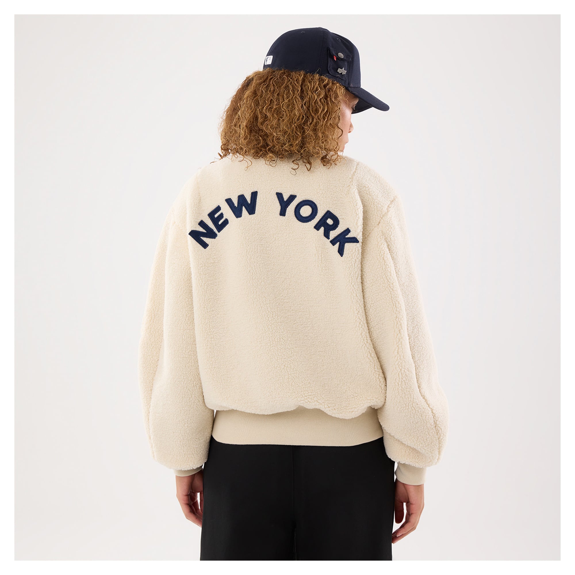 Women's New Era x Alpha Industries  White York Yankees Sherpa Flight Jacket
