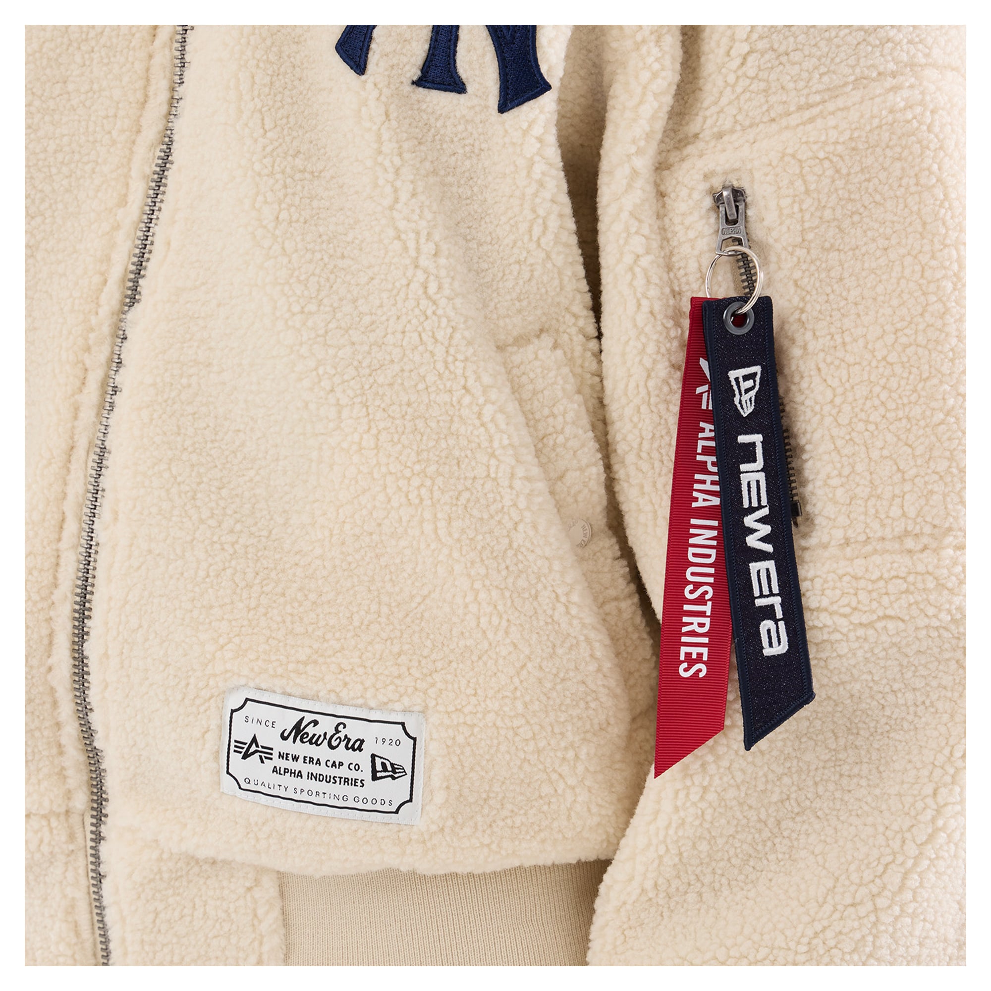 Women's New Era x Alpha Industries  White York Yankees Sherpa Flight Jacket