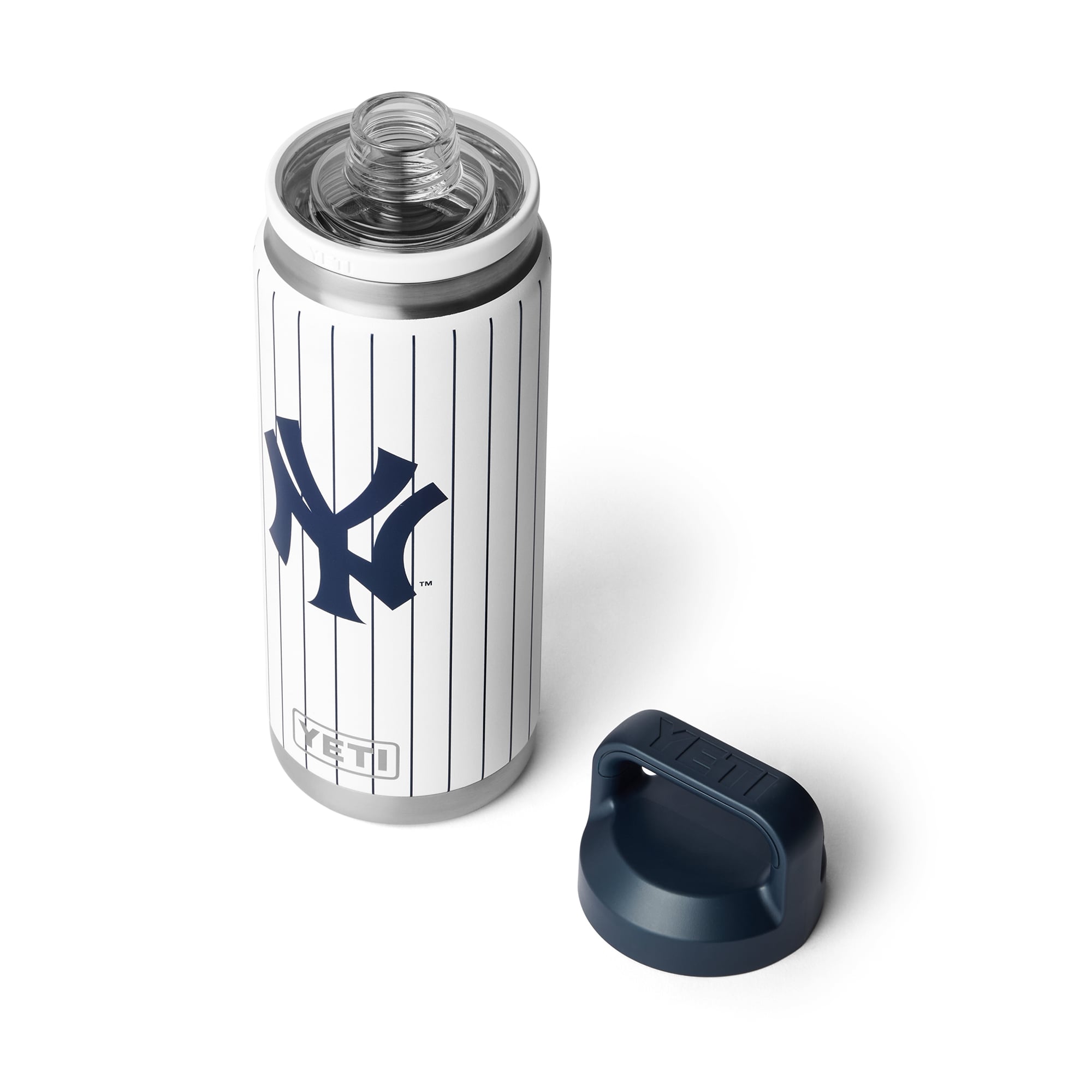 YETI New York Yankees 26oz. Fandom Rambler Chug Water Bottle