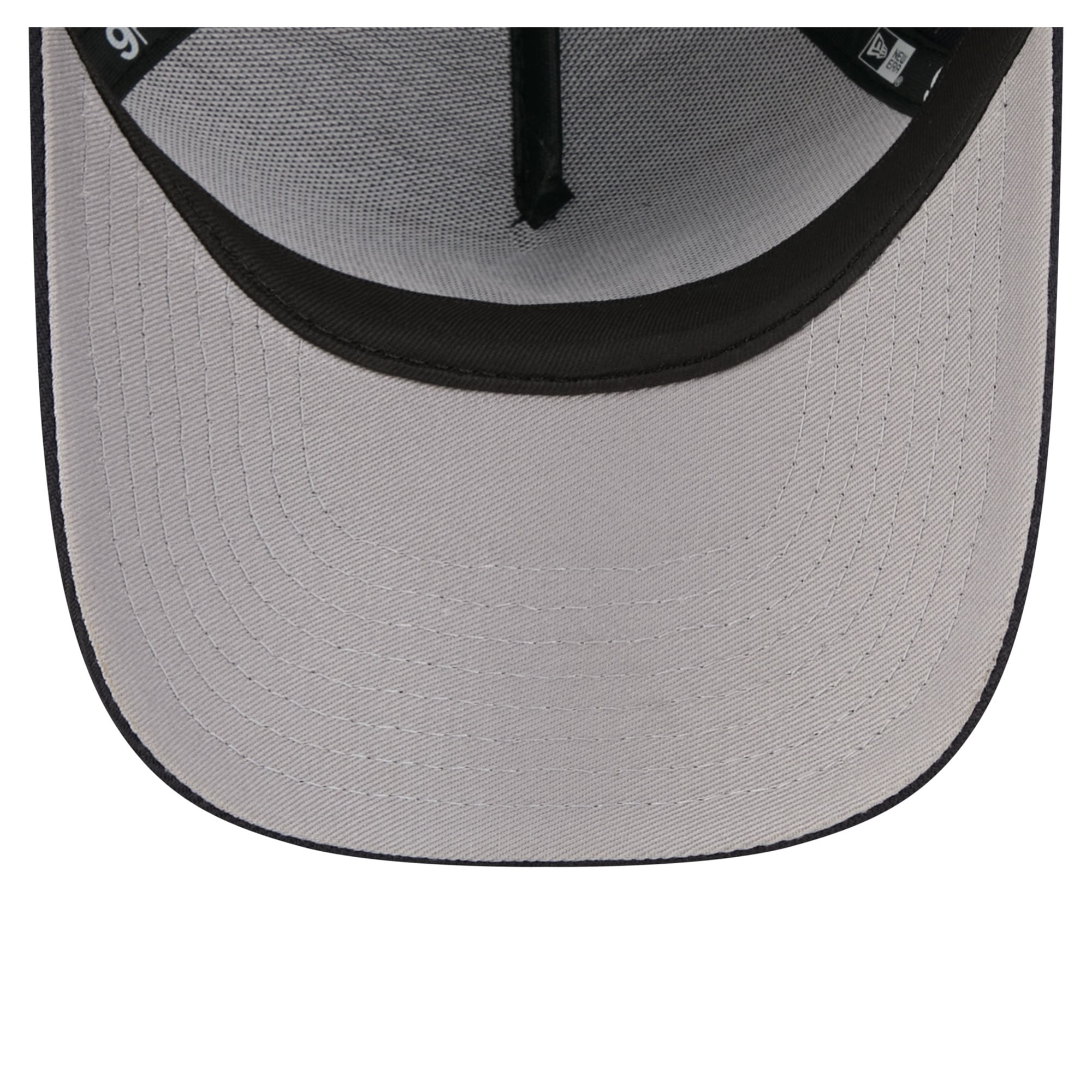 Casquette ajustable New Era 9FORTY A-Frame bleu marine New York Yankees, logo Cooperstown, pour jeunes