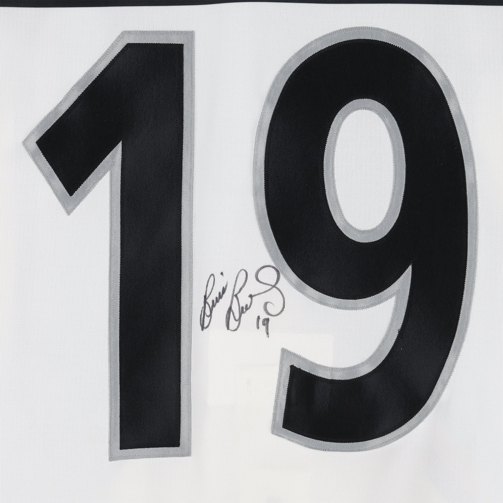 Maillot blanc n° 19 autographié par Brian Bradley (Conférence Est) porté lors du Match des étoiles de la LNH de 1994