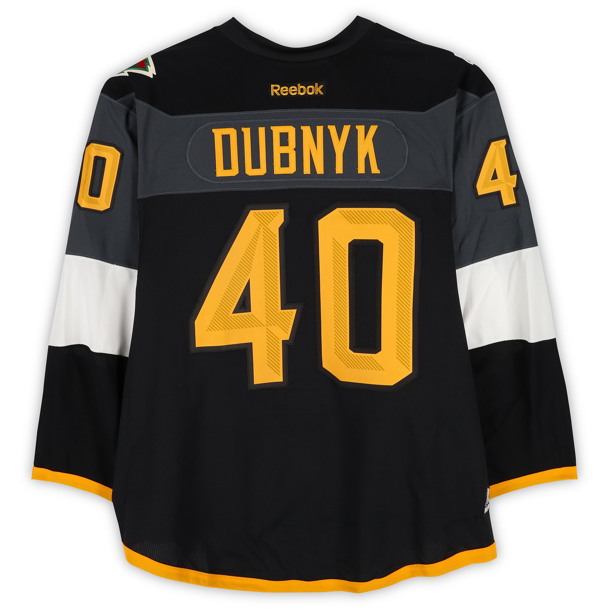 Maillot noir Reebok n° 40 porté par Devan Dubnyk (division Centrale) lors du Match des étoiles de la LNH 2016