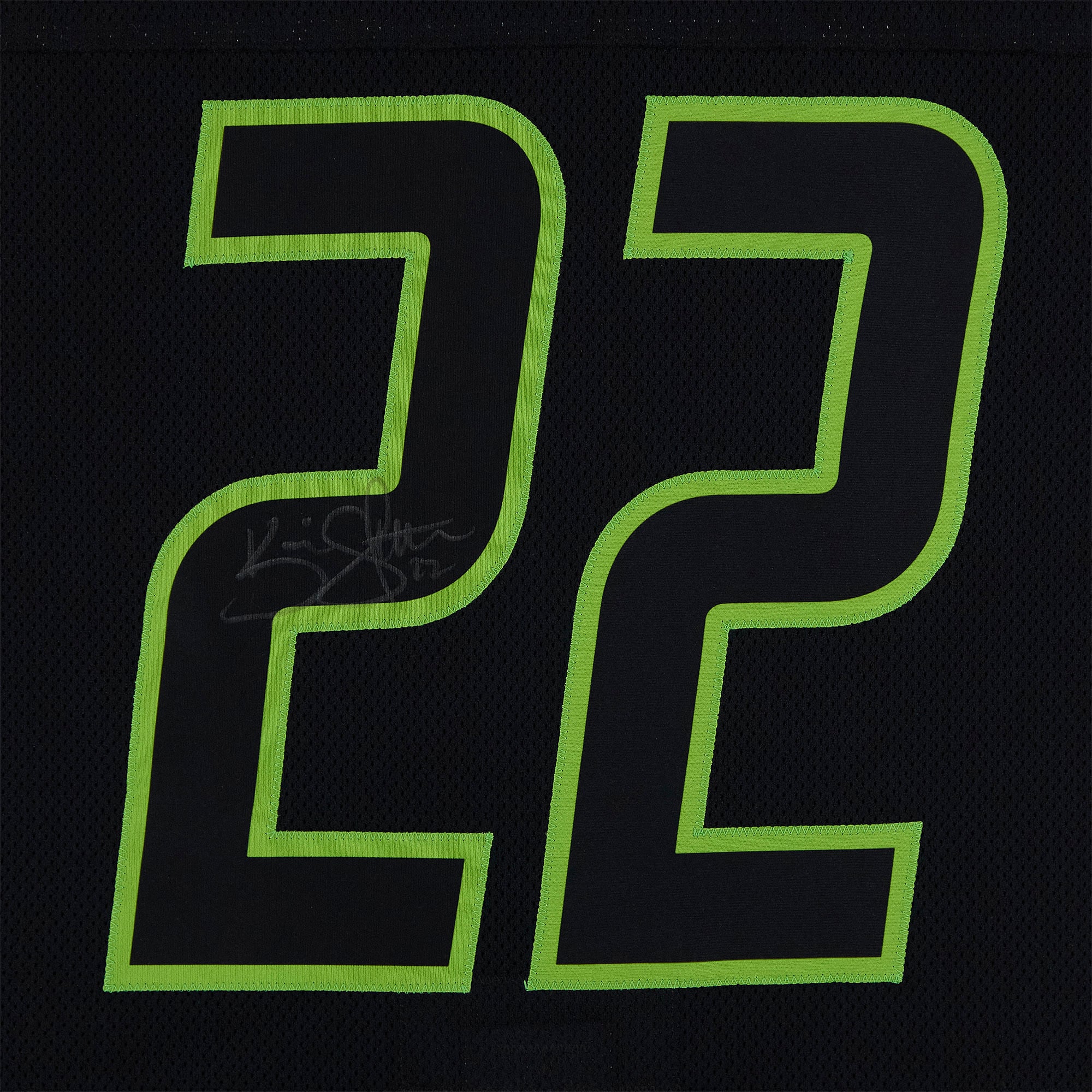 Maillot noir Reebok n° 22 autographié par Kevin Shattenkirk (équipe Foligno) lors du match des étoiles de la LNH 2015.