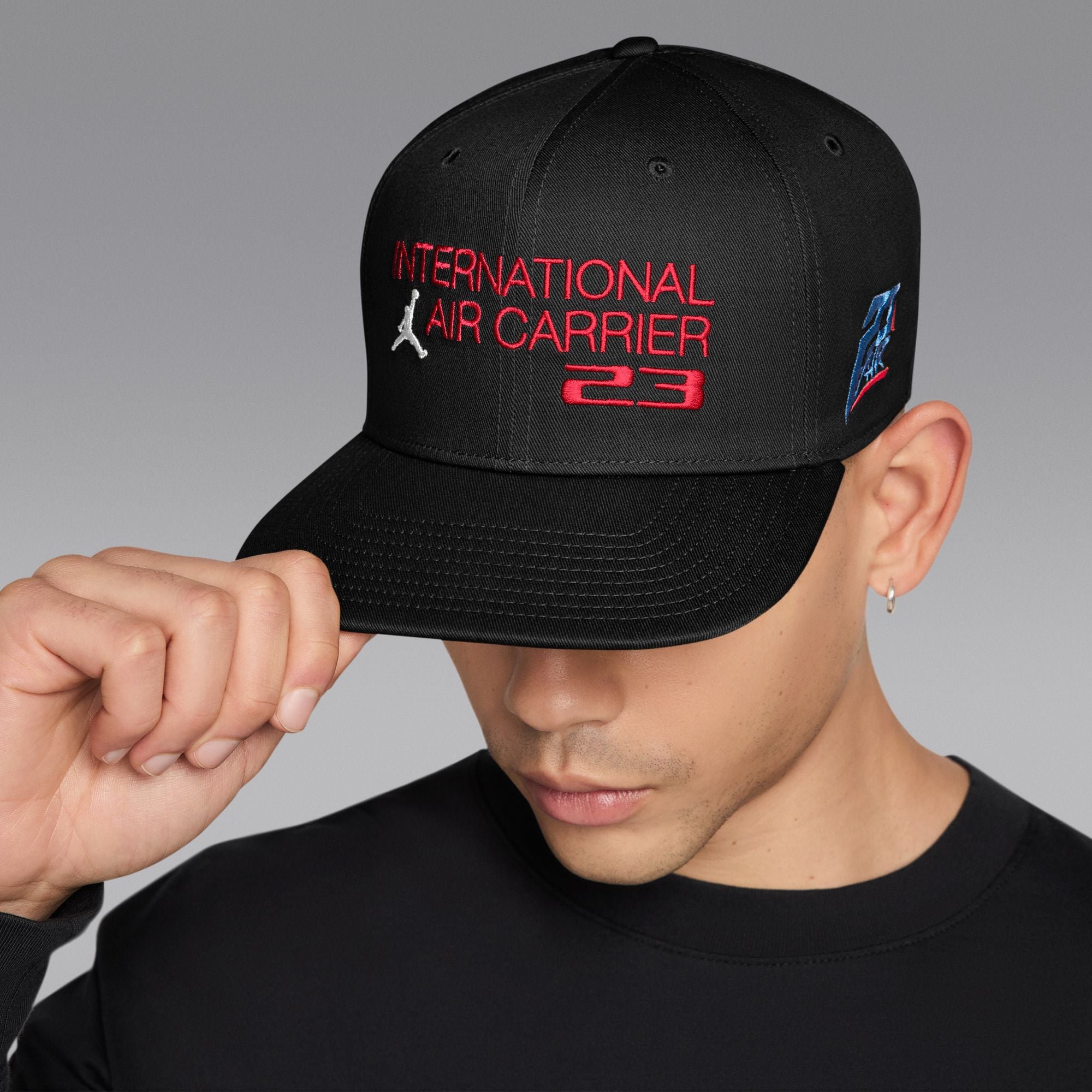 Unisex Jordan Brand Black Pro Snapback Hat