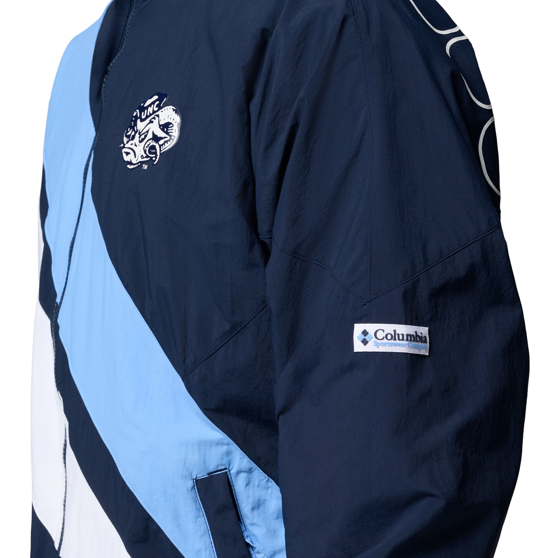 Men's Columbia Navy North Carolina Tar Heels Reventure Full-Zip Windbreaker Omni-Shield Jacket
