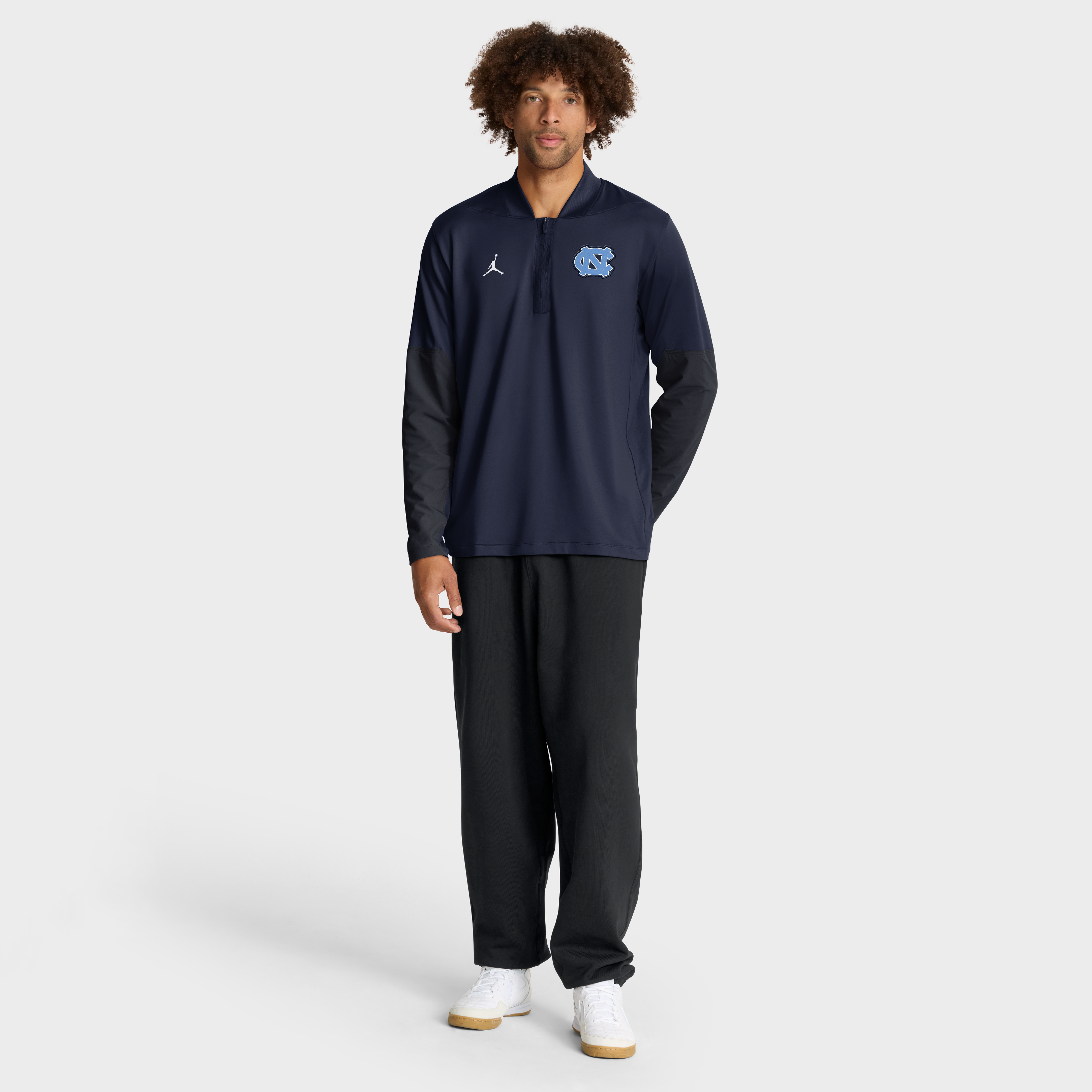 Pull à demi-zip Jordan Brand bleu marine North Carolina Tar Heels Sideline Dri-FIT pour homme