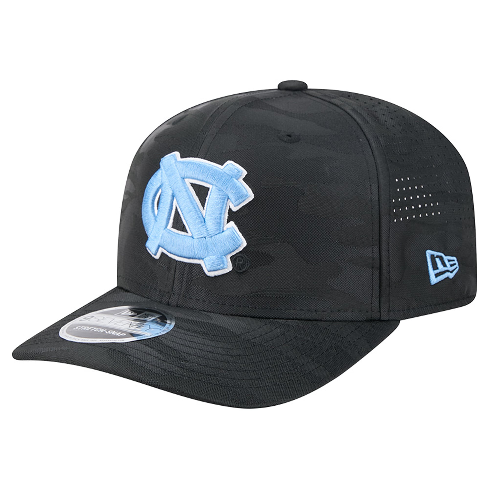 Casquette ajustable New Era 9SEVENTY noire pour homme, motif camouflage perforé des Tar Heels de Caroline du Nord