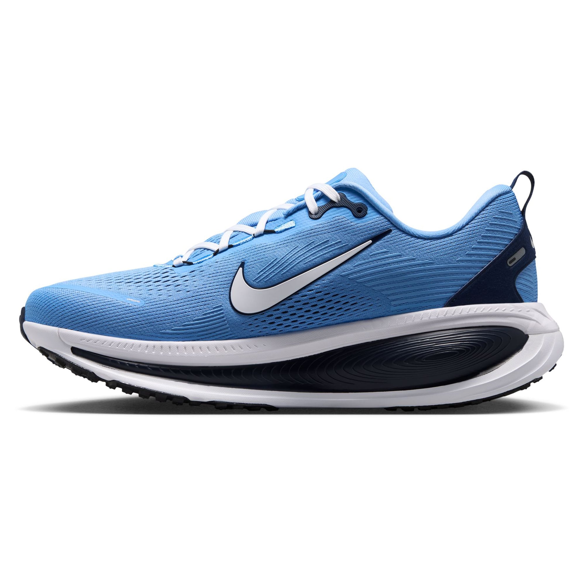 Men's Nike North Carolina Tar Heels Vomero 18 Running Shoes