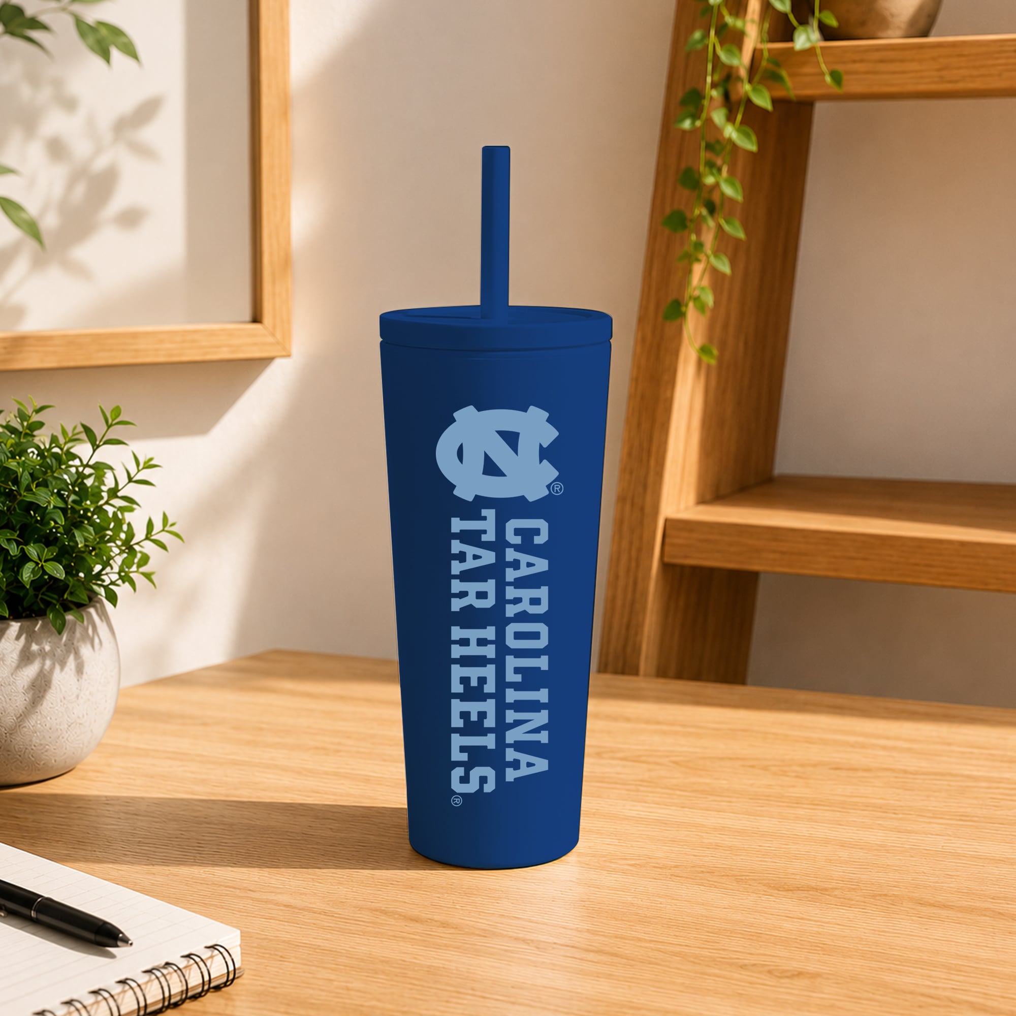 Gobelet isotherme à paille anti-déversement North Carolina Tar Heels de 710 ml (24 oz)