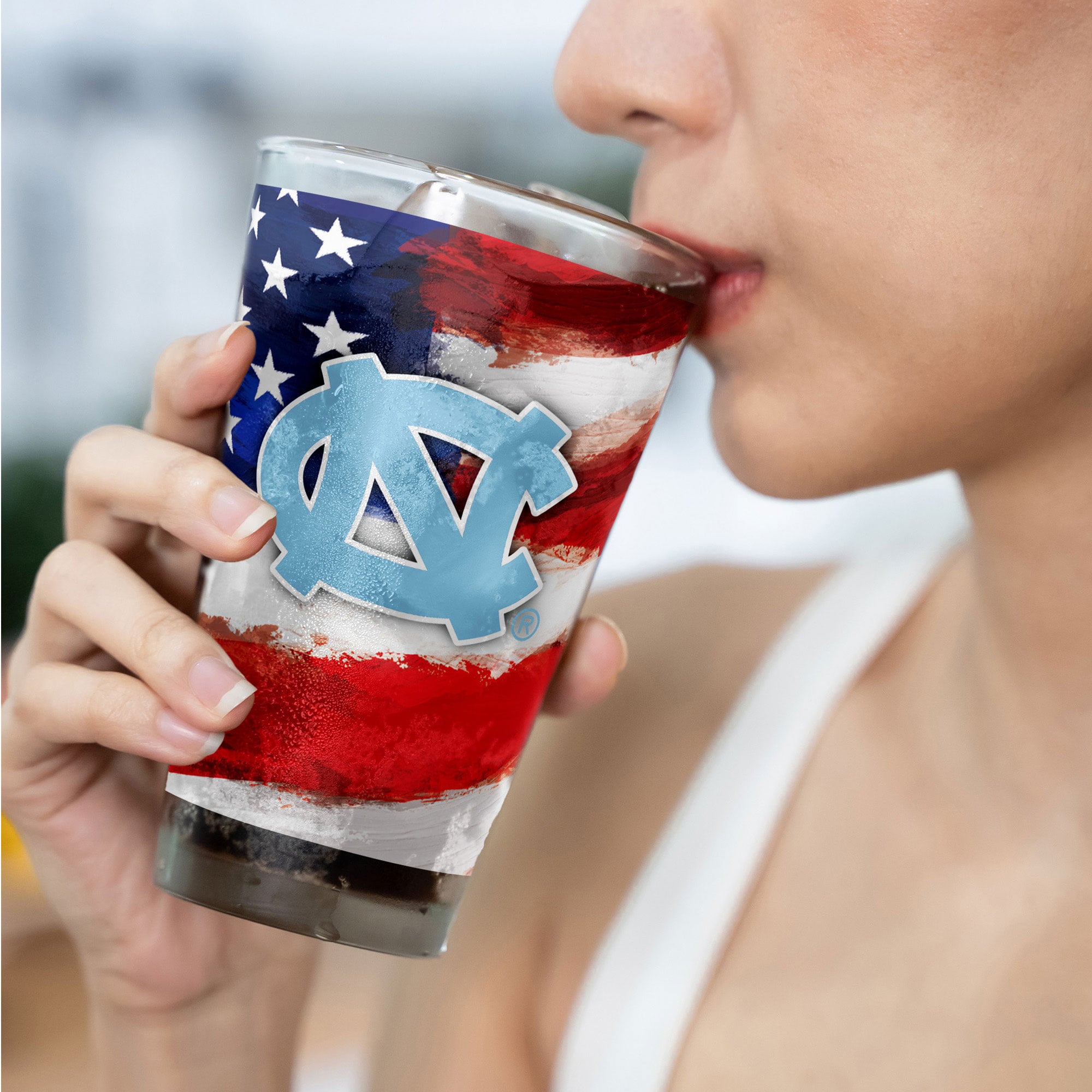 North Carolina Tar Heels Two-Pack 16oz. Americana Pint Glass Set