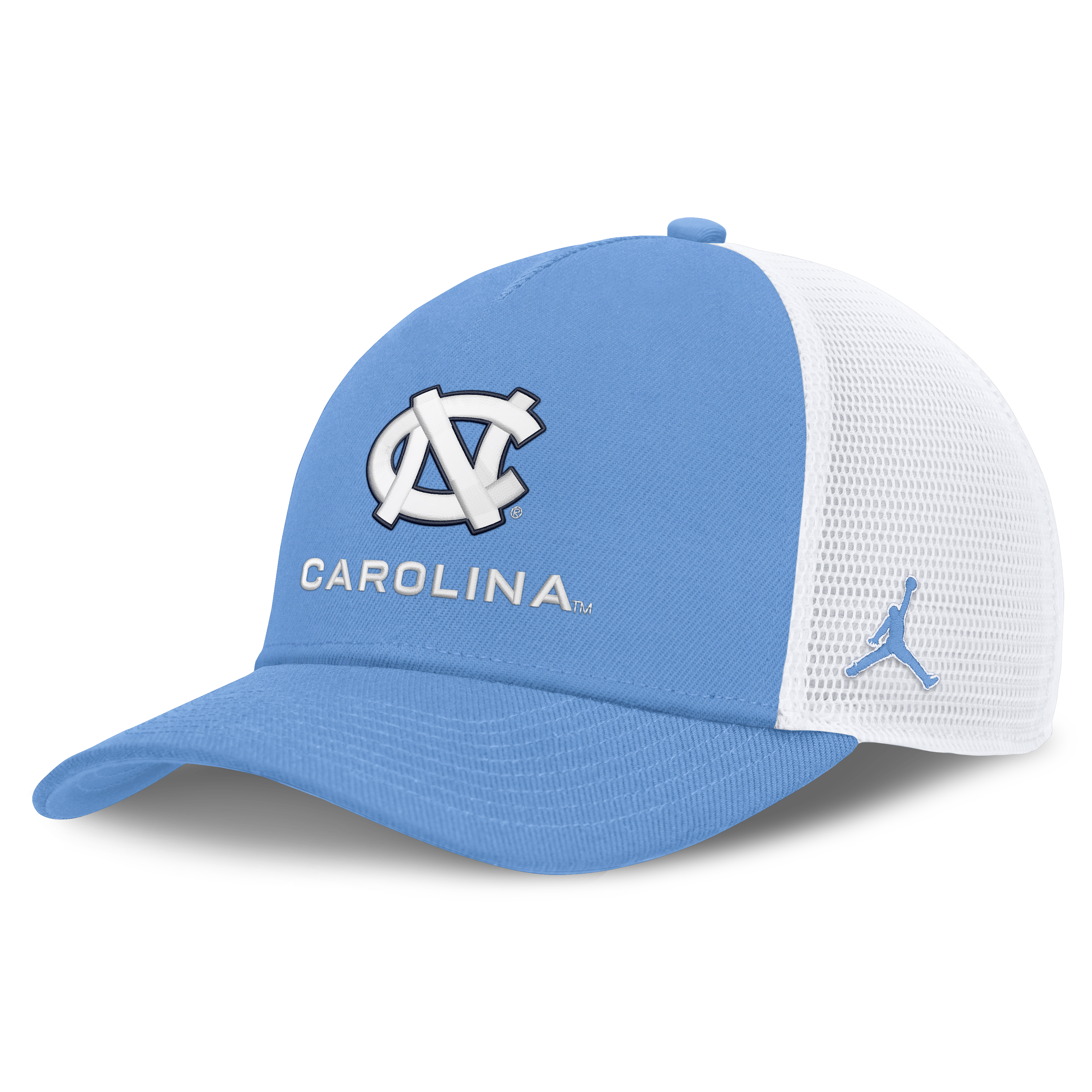 Casquette trucker unisexe Jordan Brand bleu Caroline des Tar Heels de Caroline du Nord 2026, modèle « On-Field Gameday ».