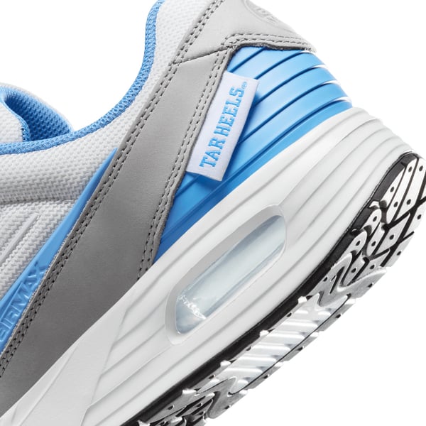 Unisex Nike White North Carolina Tar Heels Air Max Verse 