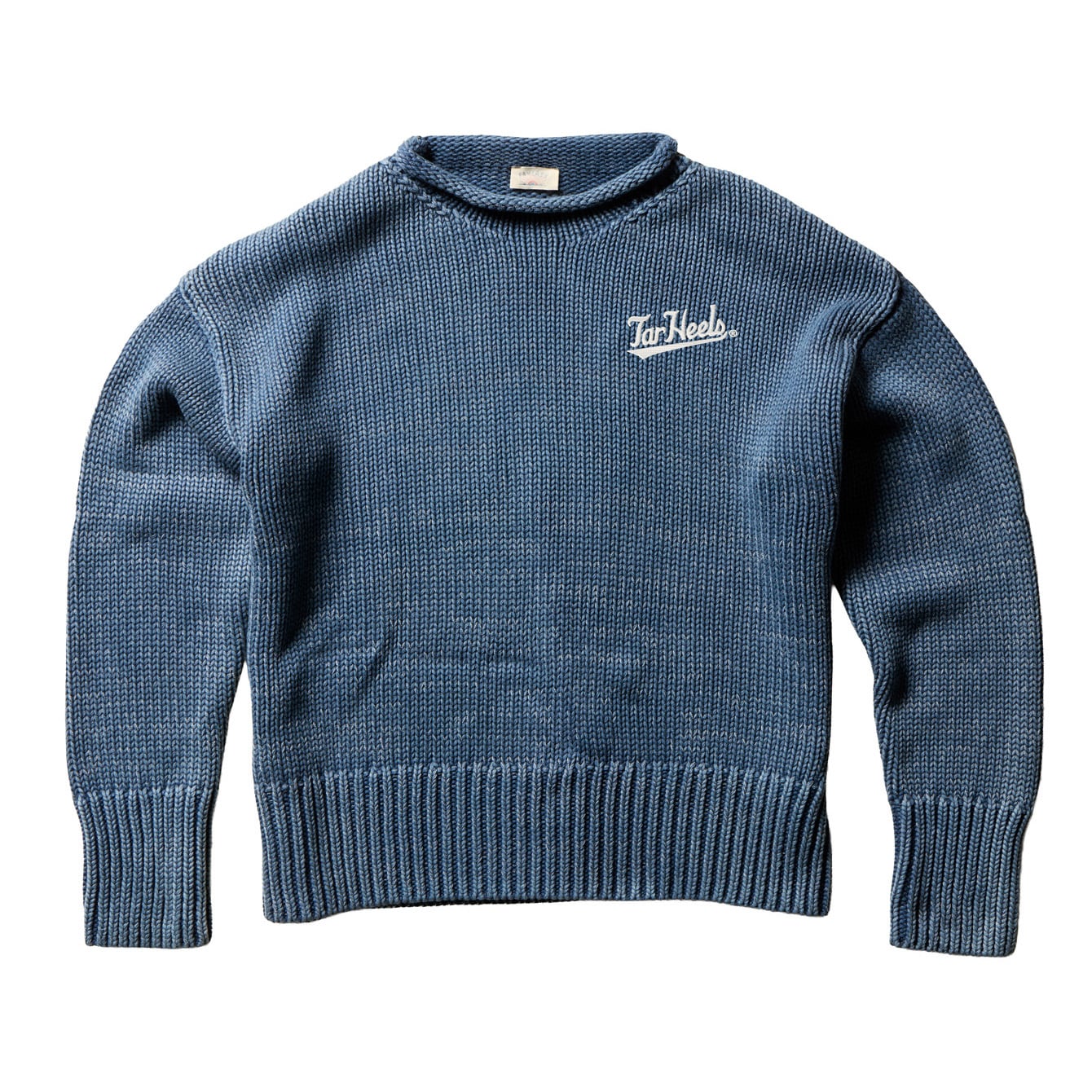 Pull à col roulé bleu FAHERTY pour femme, motif Tar Heels de Caroline du Nord, délavé au soleil