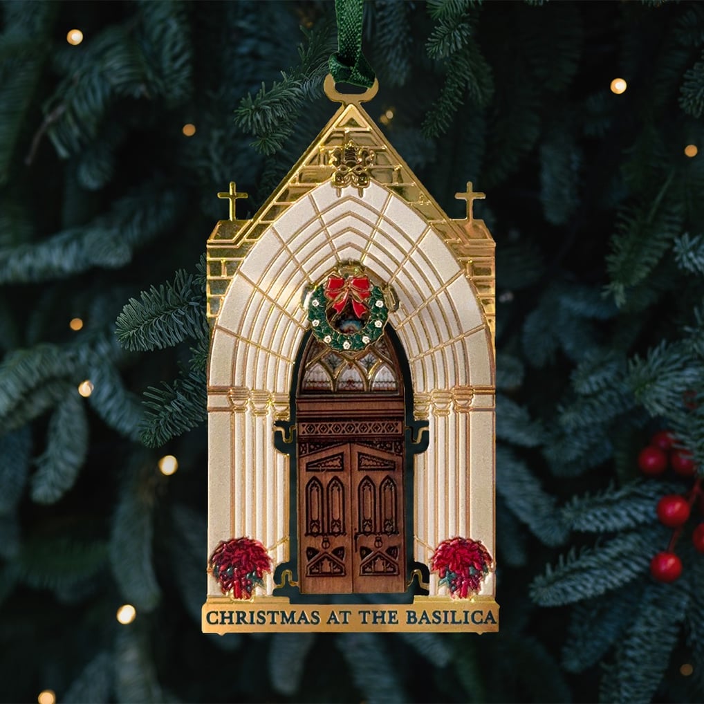 Notre Dame Fighting Irish 2026 ND Christmas at the Basilica Ornament