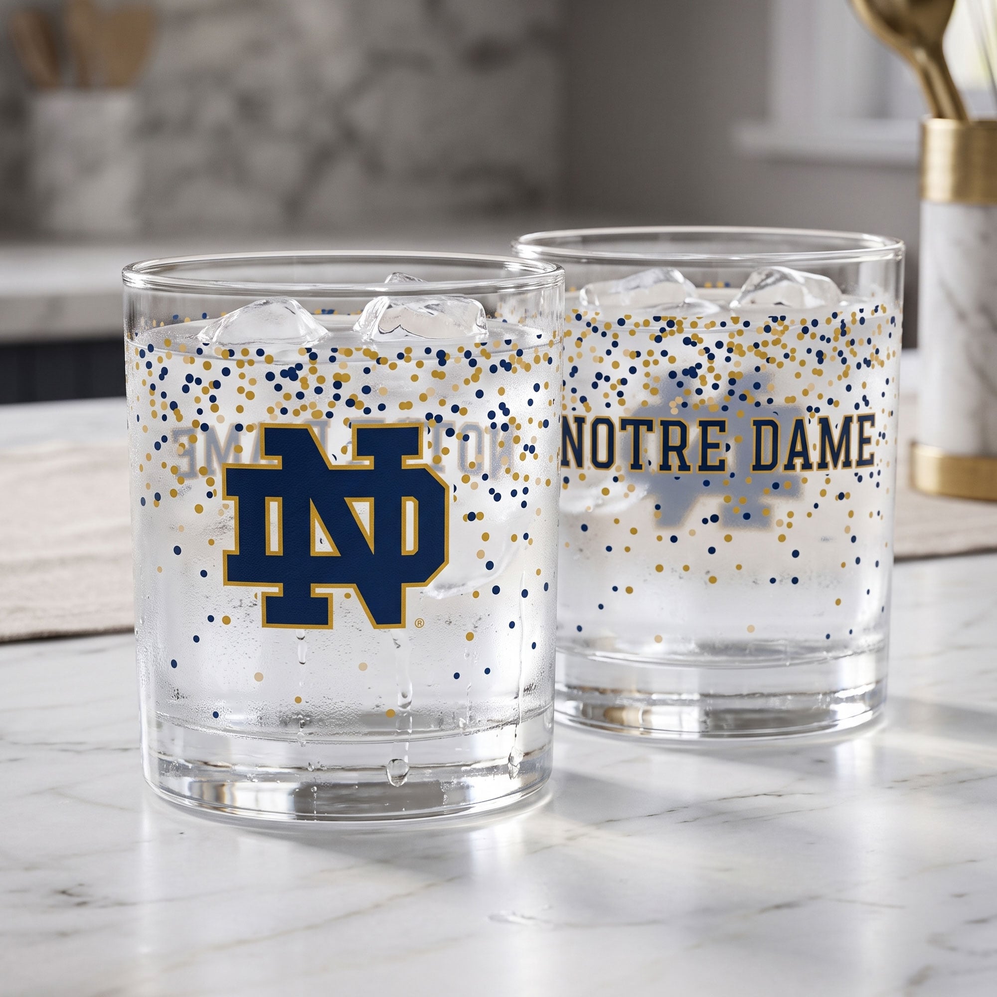 Ensemble de 2 verres à whisky Indigo Falls Notre Dame Fighting Irish Confetti