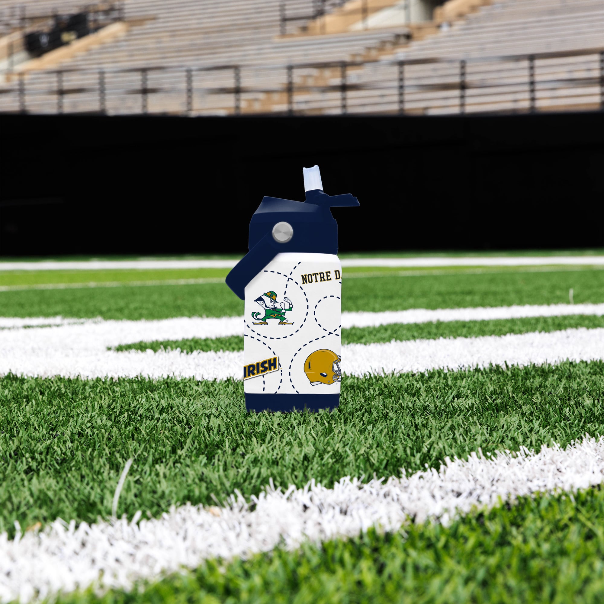 Bouteille mascotte de 35 cl des Fighting Irish de Notre Dame