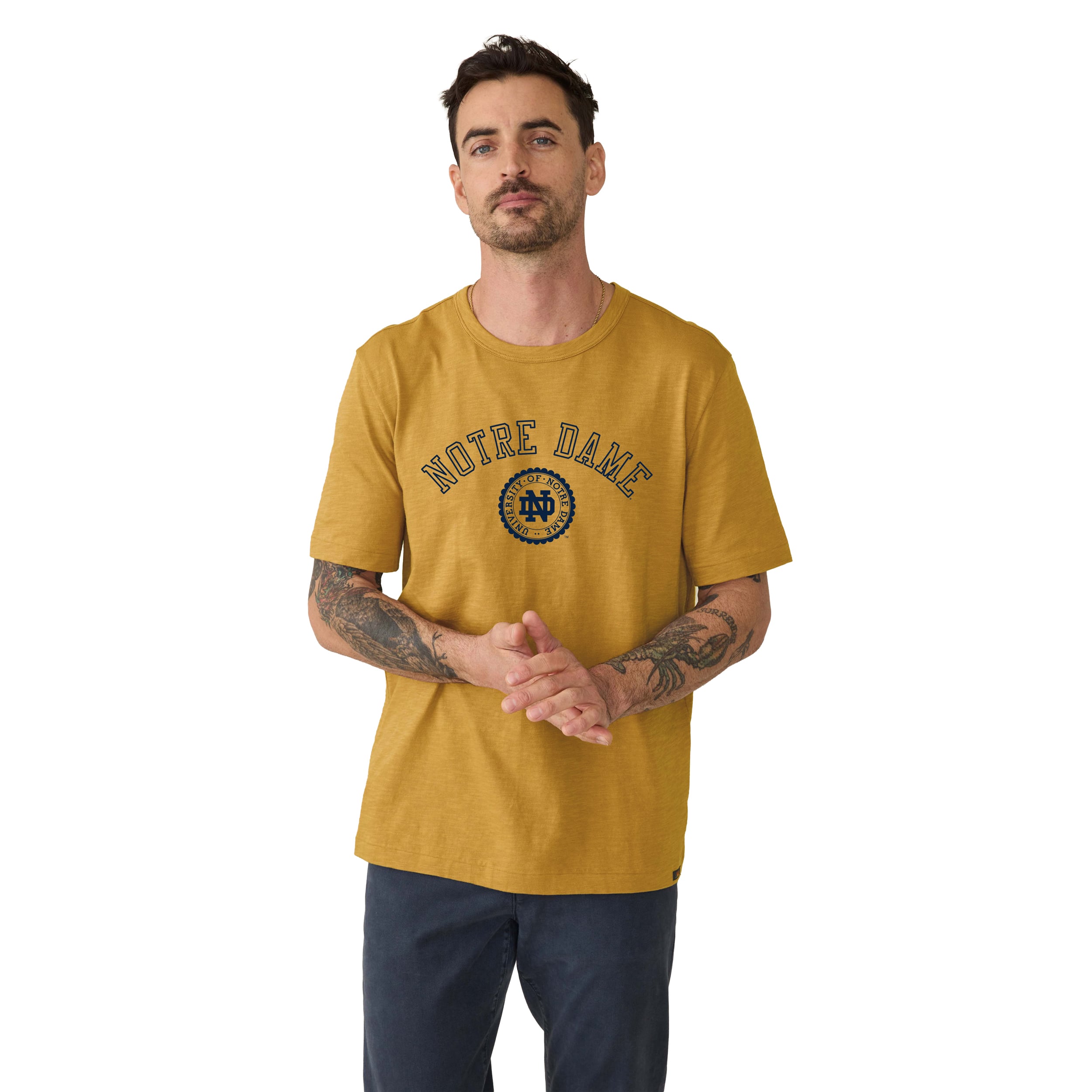 T-shirt homme FAHERTY bleu marine Notre Dame Fighting Irish délavé au soleil
