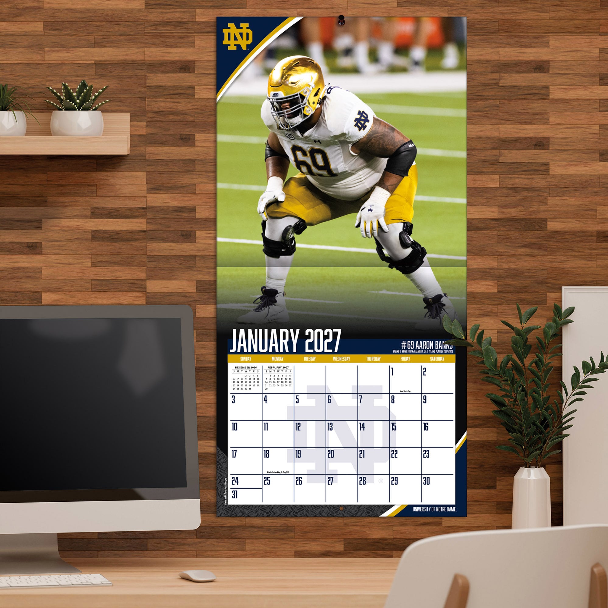 Notre Dame Fighting Irish 2027 12” x 12” Team Wall Calendar