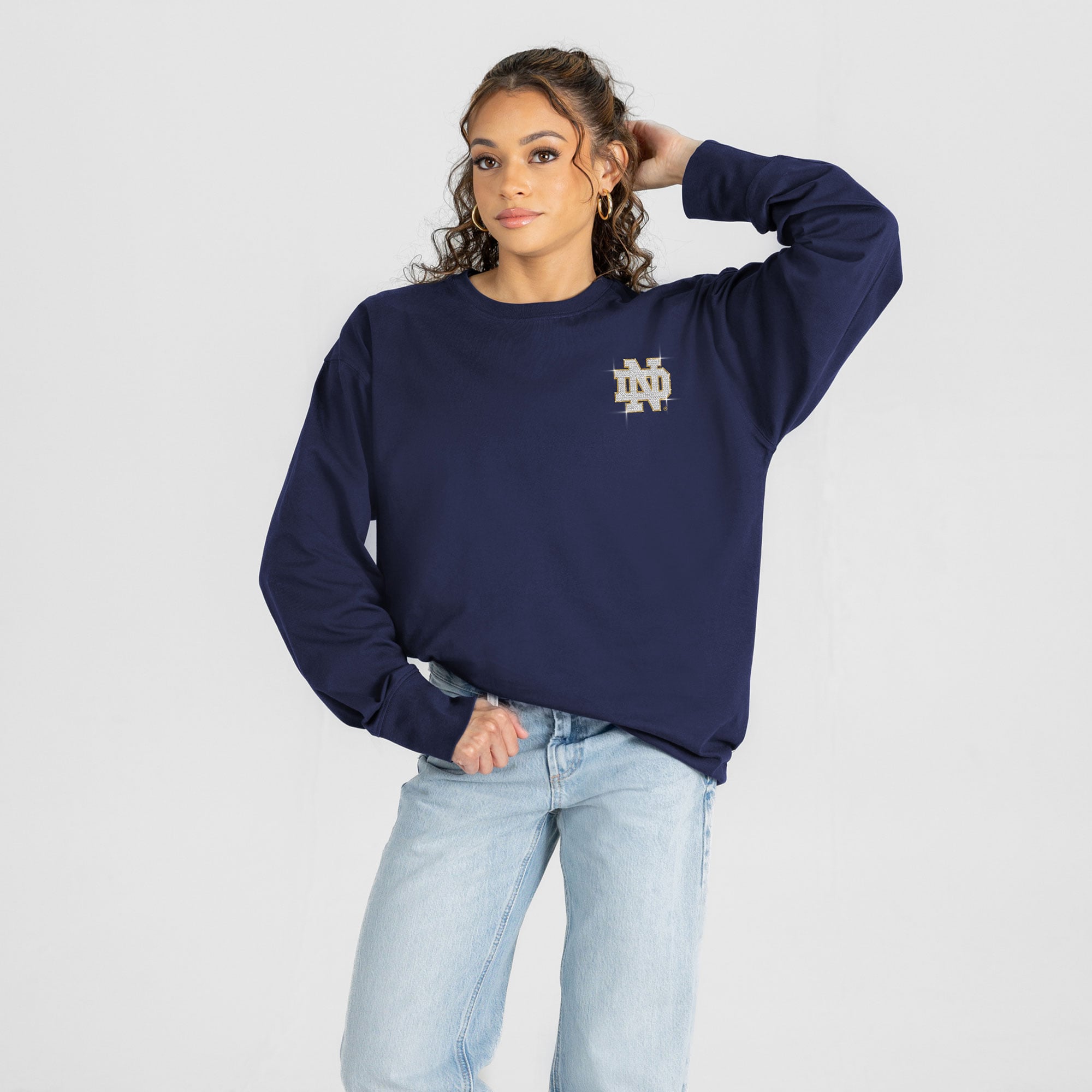 T-shirt à manches longues pour femmes, collection Gameday Couture, bleu marine, Notre Dame Fighting Irish, orné de strass « Light It Up »