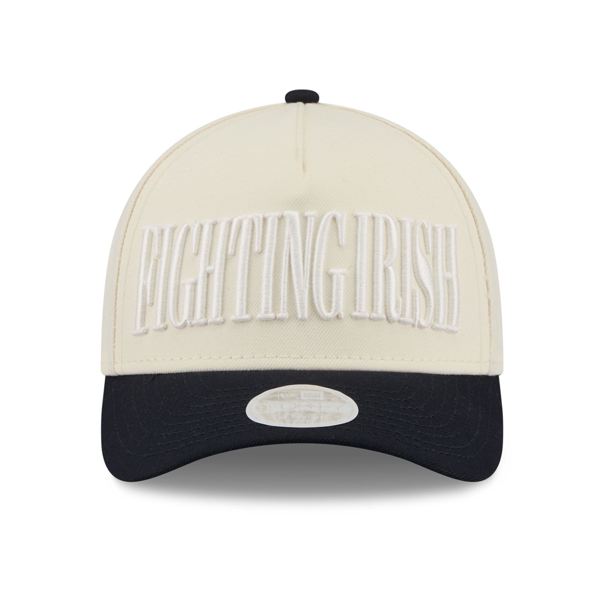 Casquette ajustable New Era 9FORTY pour femme, blanche et marine, motif Notre Dame Fighting Irish.