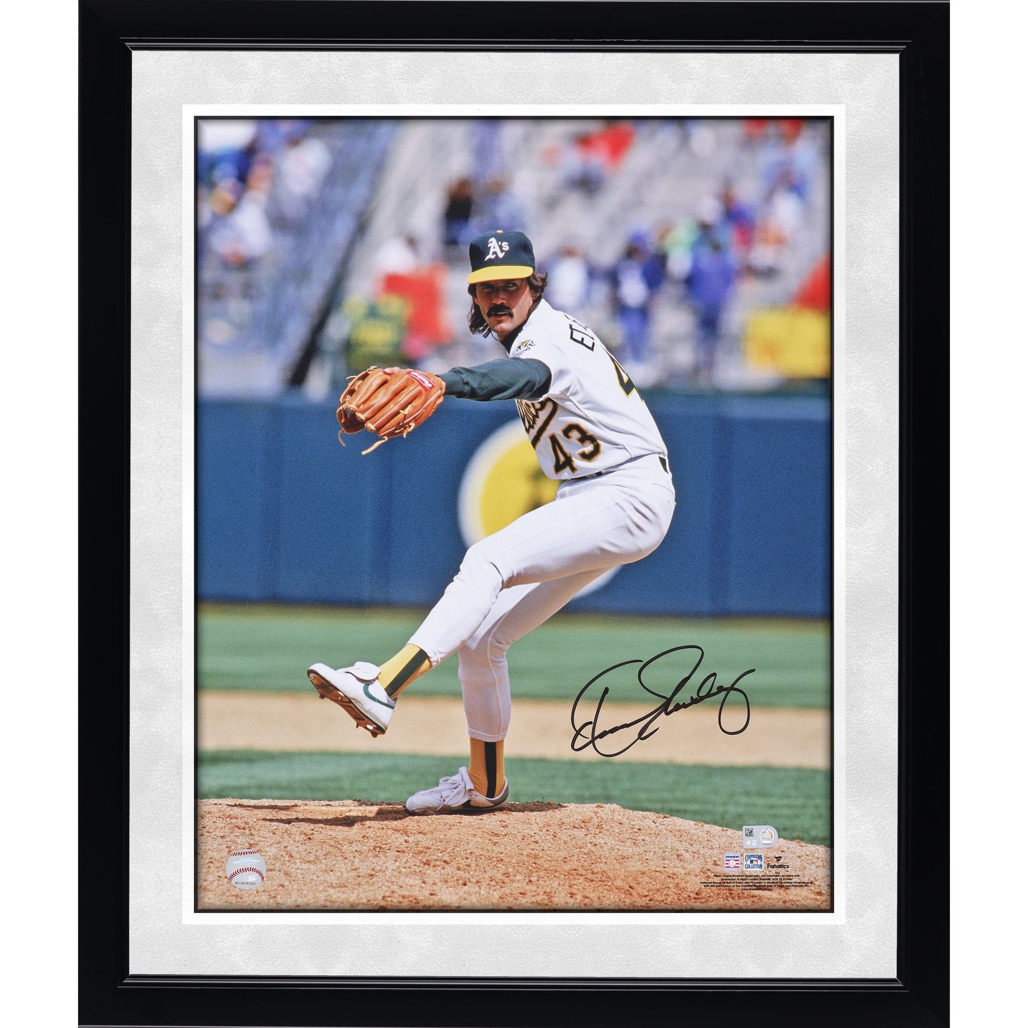 Dennis Eckersley Oakland Athletics Autographed 16" x 20" Pitching Photograph