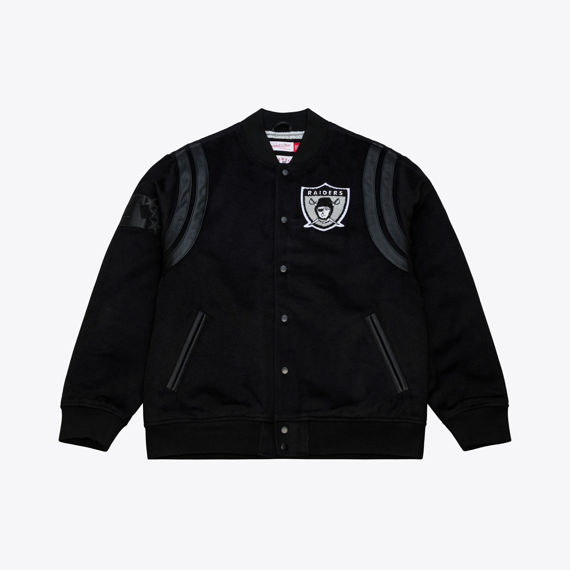 oakland-raiders-black-walk-the 