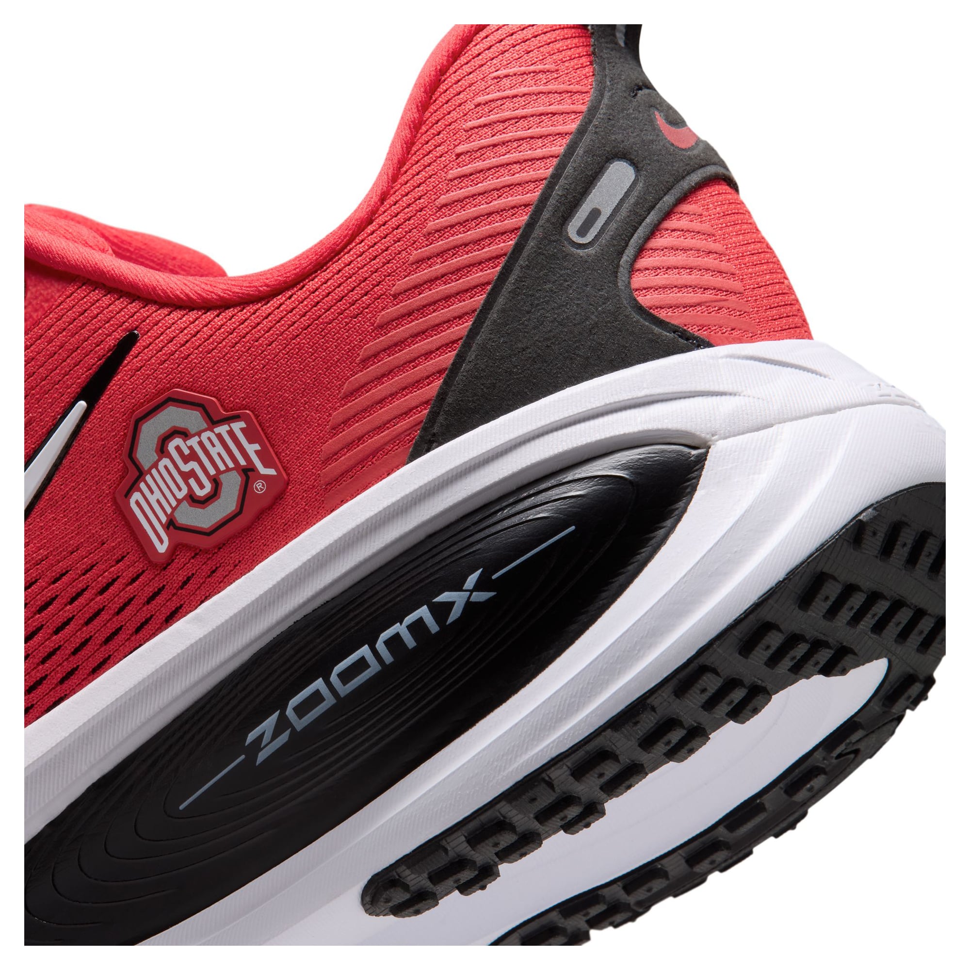 Men's Nike Ohio State Buckeyes Vomero 18 Running Shoes