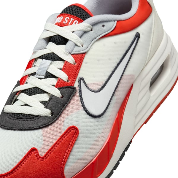 Unisex Nike White Ohio State Buckeyes Air Max Solo Shoes display picture 3
