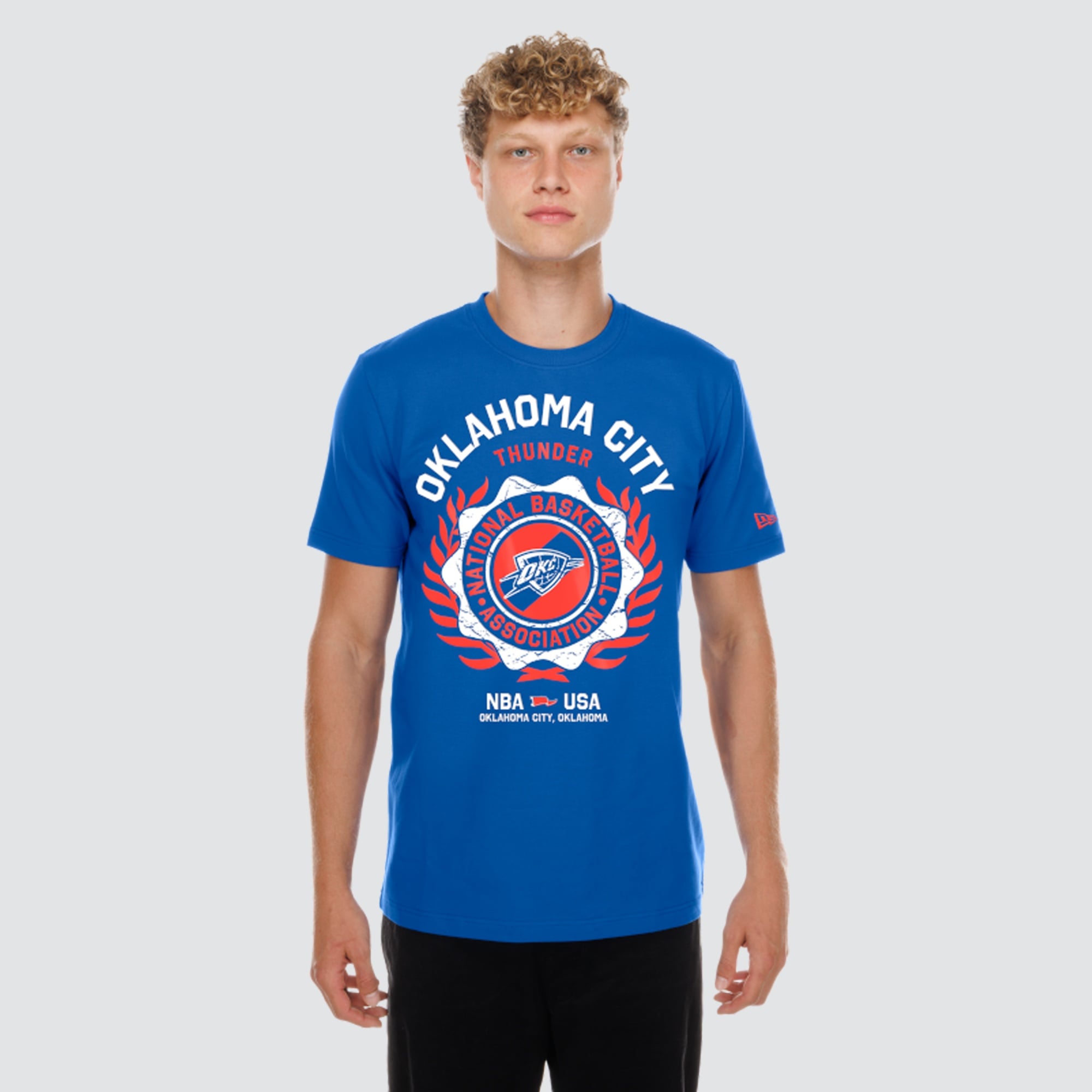 T-shirt floqué New Era bleu Oklahoma City Thunder avec écusson laurier pour homme