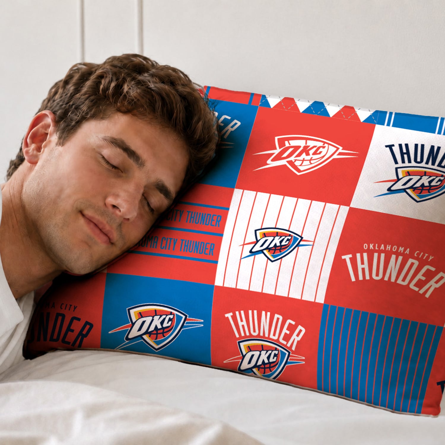 Ensemble de literie trois pièces à carreaux patchwork Pegasus Oklahoma City Thunder, format double/queen.