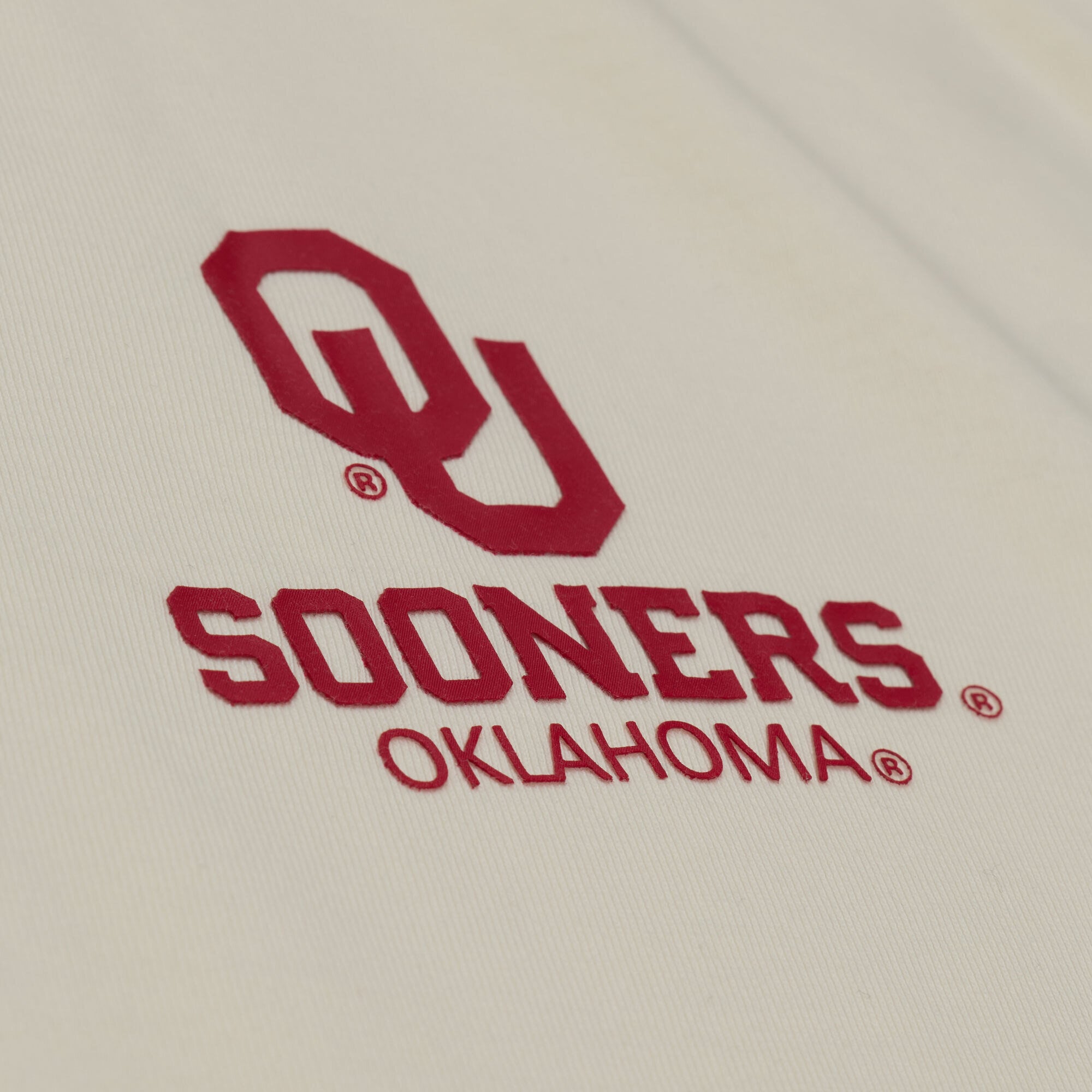 T-shirt Mitchell & Ness crème Oklahoma Sooners Core Icon pour homme