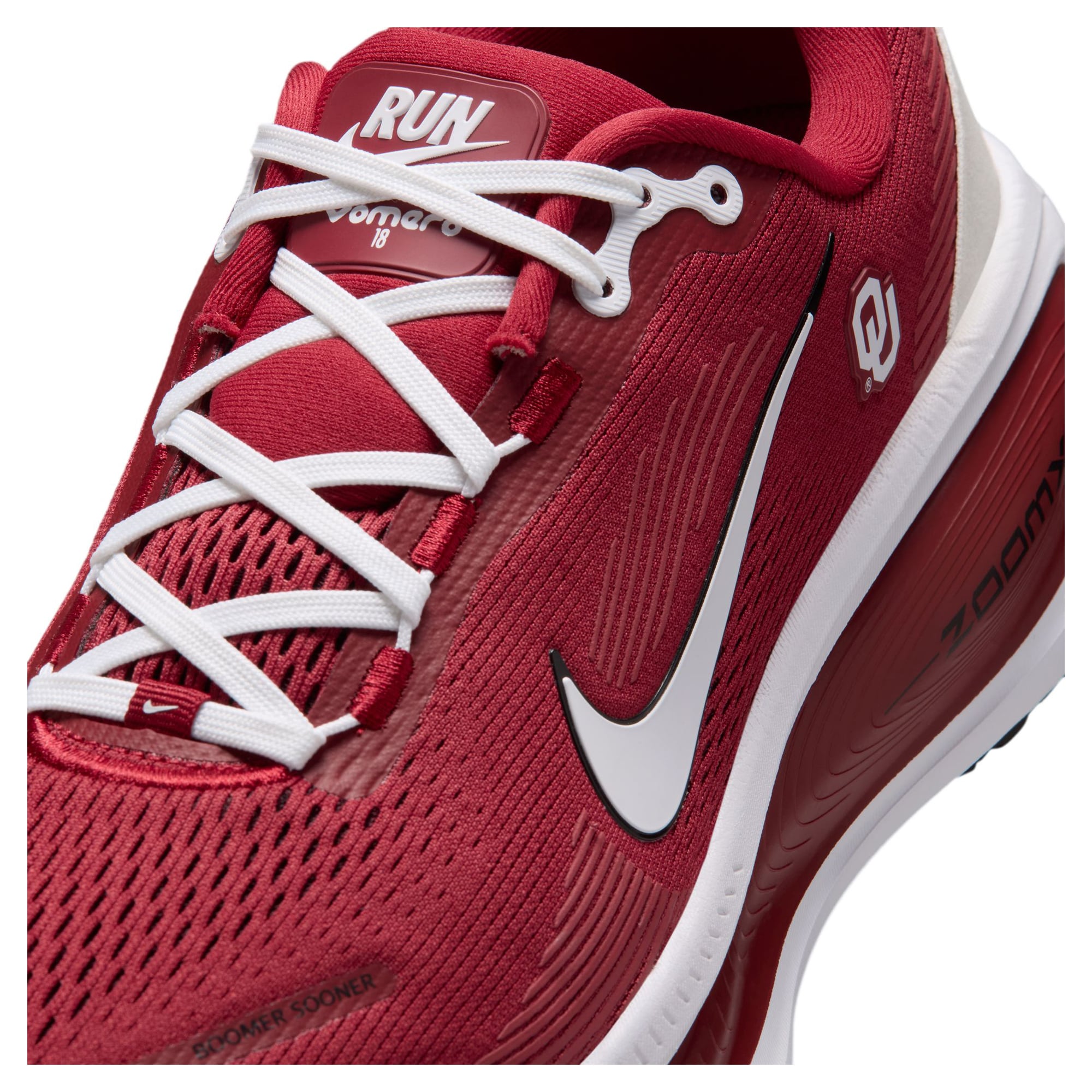 Men's Nike Oklahoma Sooners Vomero 18 Running Shoes
