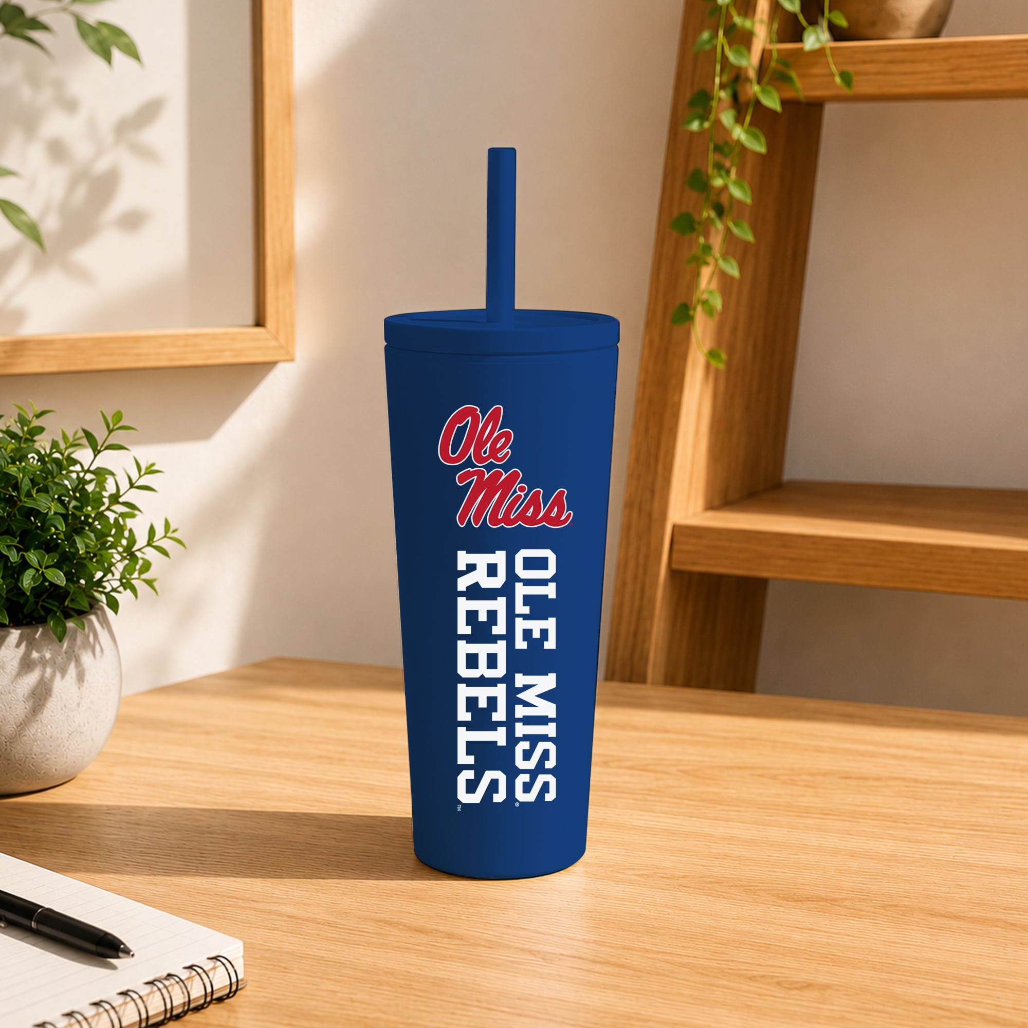 Gobelet isotherme à paille anti-déversement Ole Miss Rebels de 710 ml (24 oz)