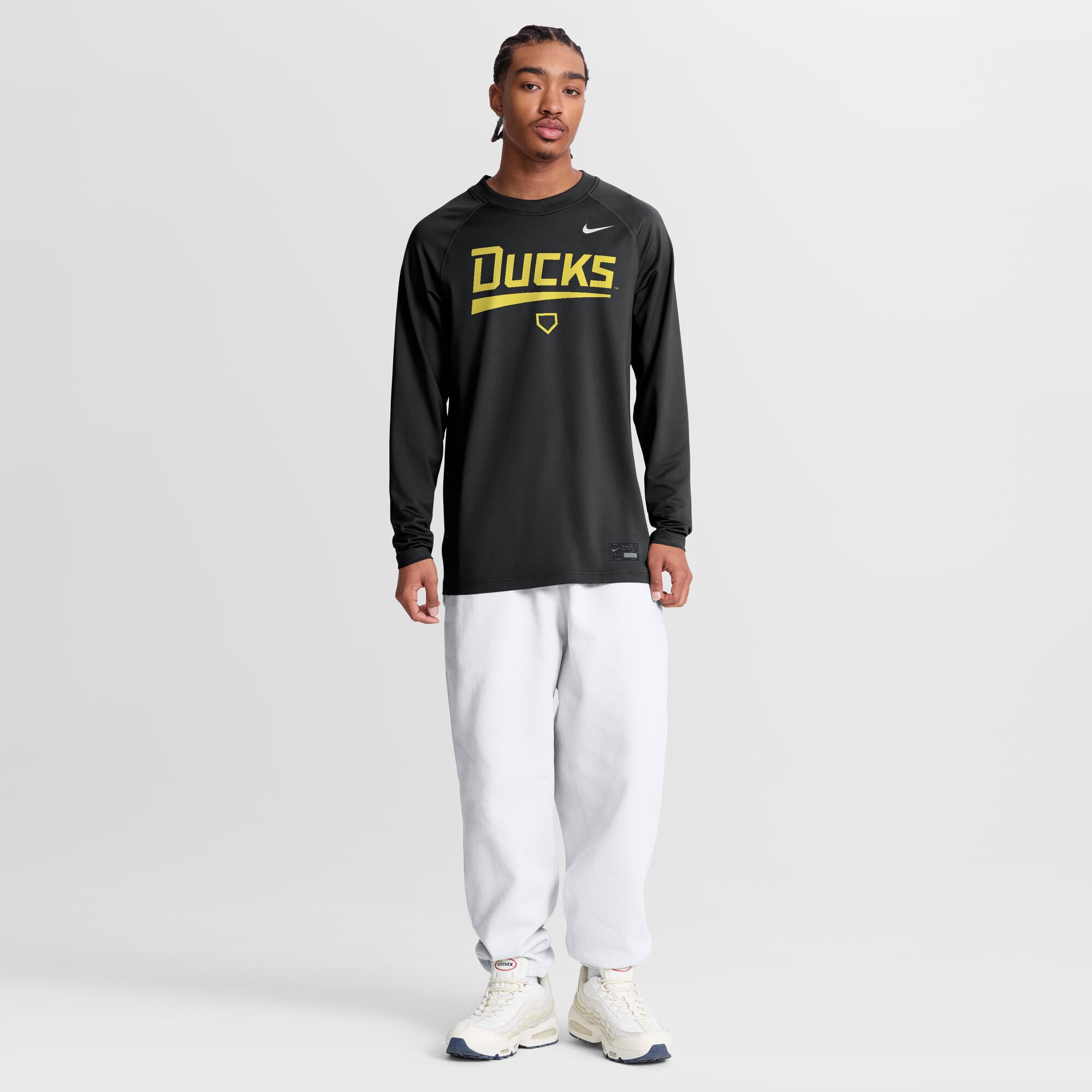 Pull-over léger Nike Oregon Ducks Dugout Dri-FIT noir pour homme