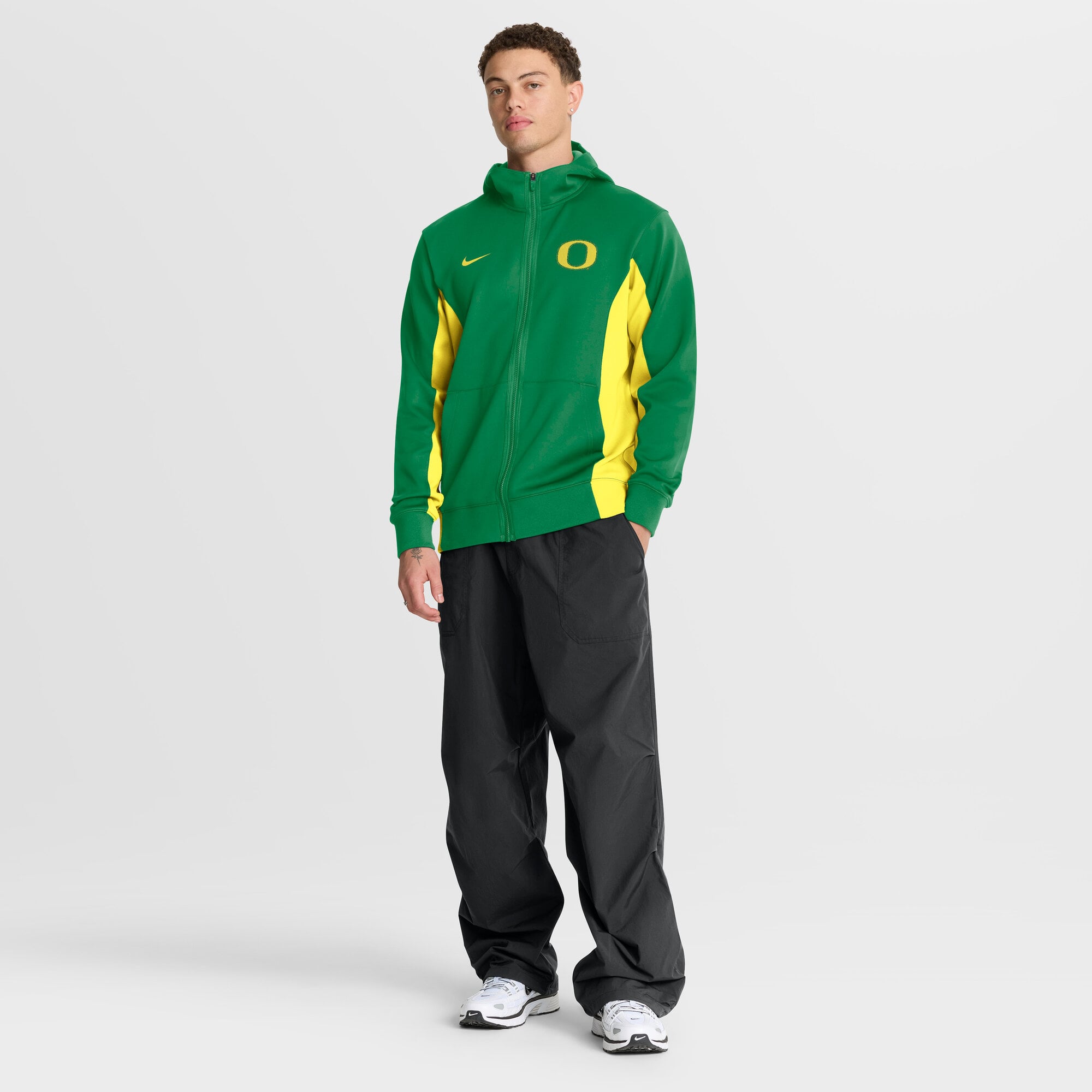 Veste à capuche zippée Nike verte et jaune Oregon Ducks Courtside Game Dri-FIT pour homme