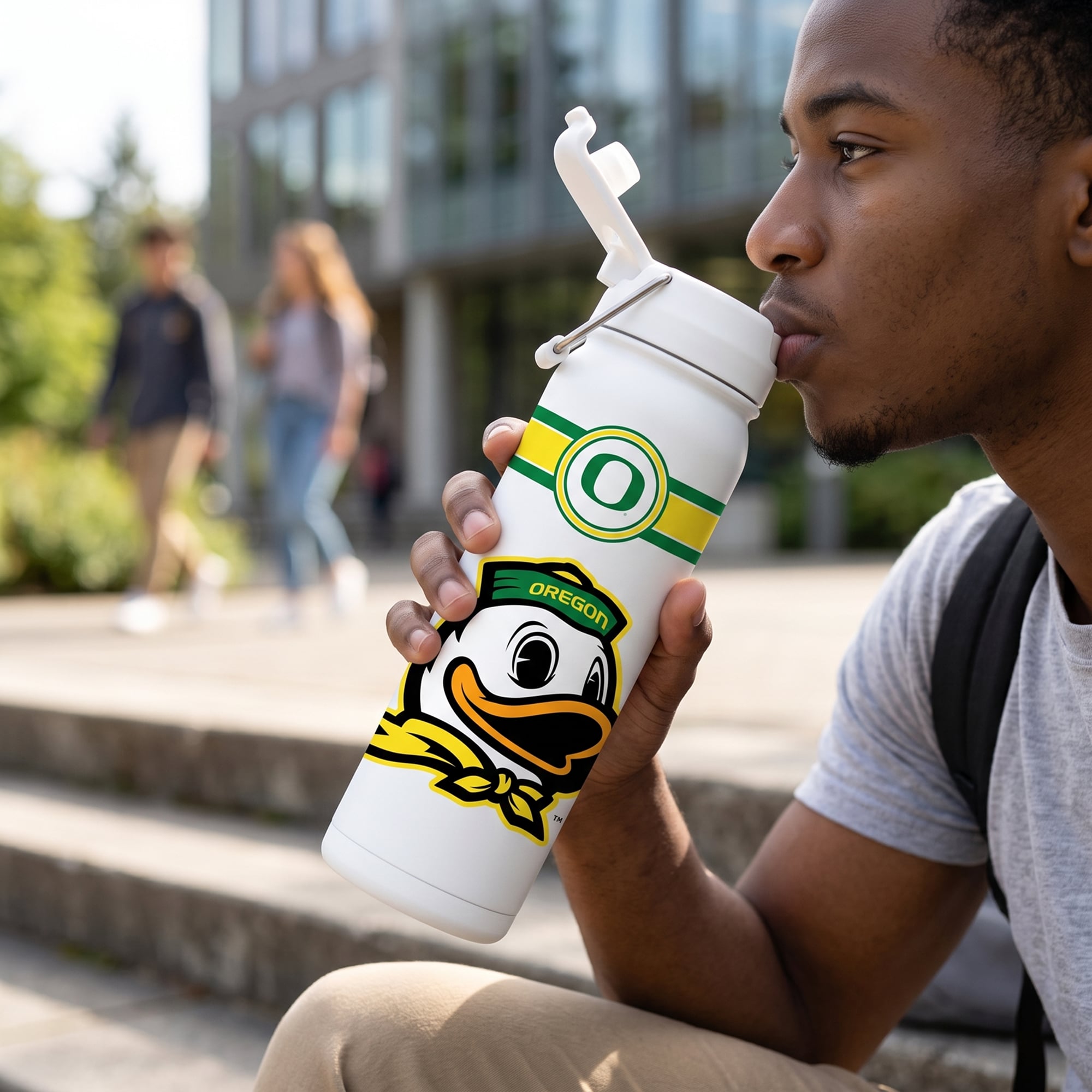 Oregon Ducks 24oz. Triple Option Bottle