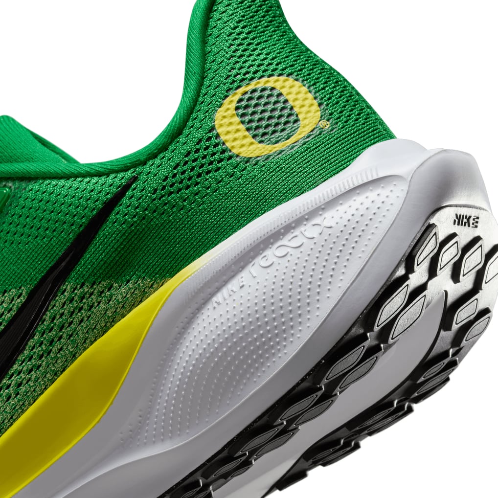Unisex Nike Green Oregon Ducks Zoom Pegasus 41 Running Shoes display picture 1