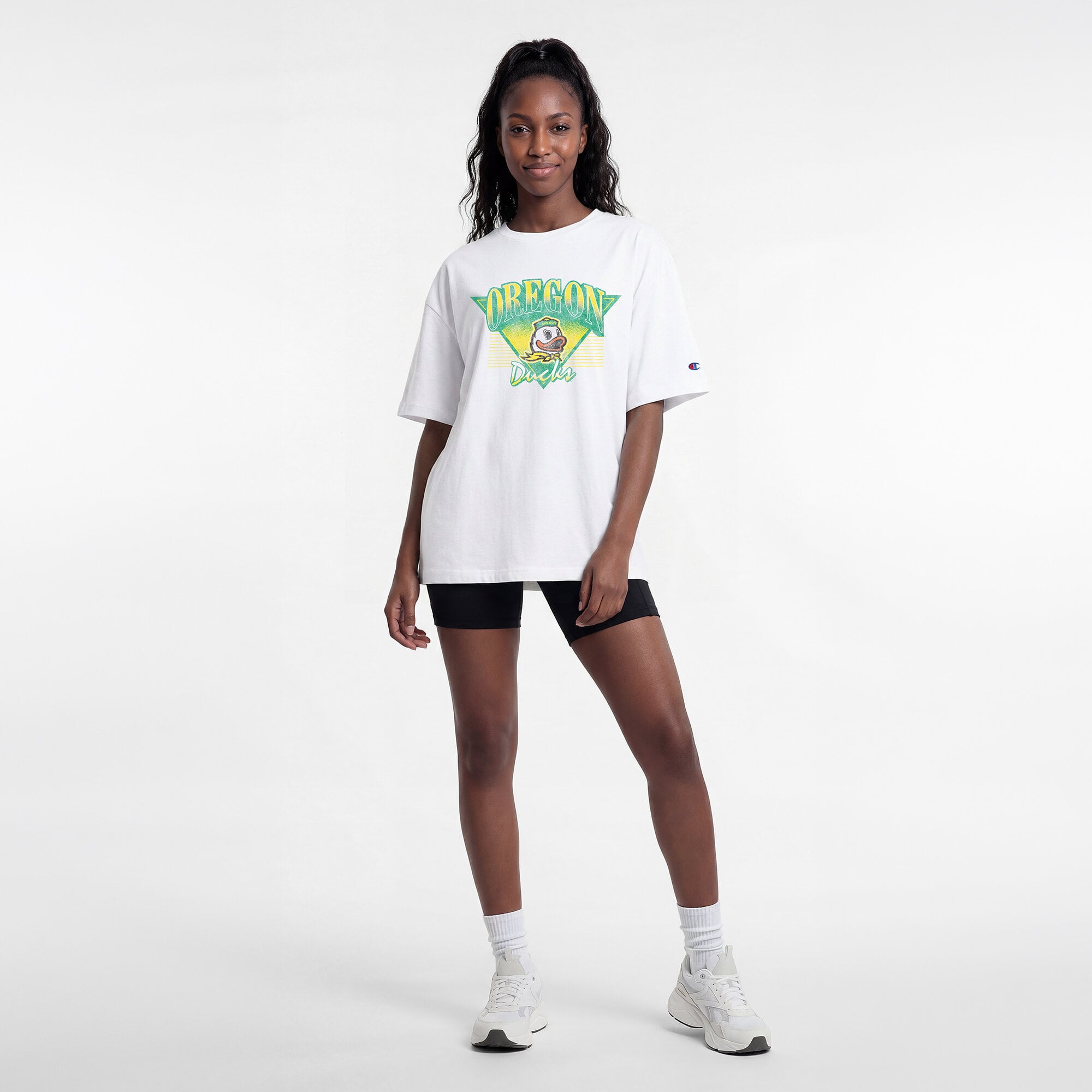T-shirt rétro oversize Champion White Oregon Ducks pour femmes