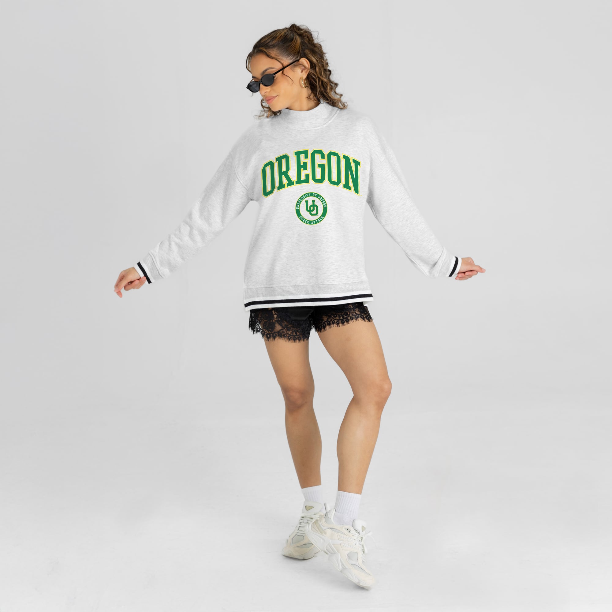 Women's Gameday Couture Gray Oregon Ducks Rally Point Contrast Stripe Mock Neck Sweatshirt