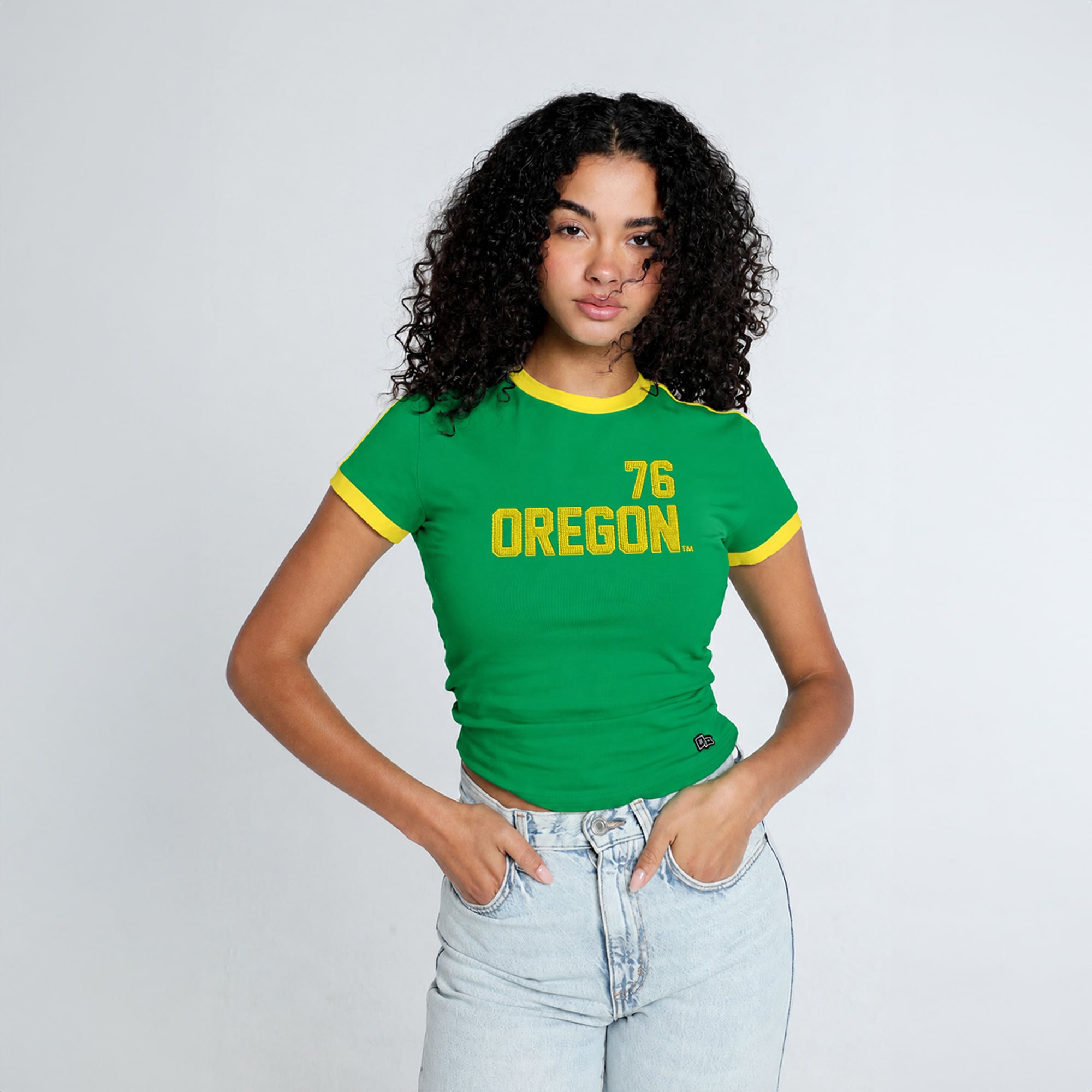 T-shirt bébé gardien de but vert Oregon Ducks la marque Hype and Vice pour femmes